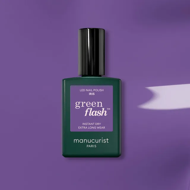 manucurist-green-flash-iris-semi-permanenter-nagellack-violett-mit-blau-untert-n image 1