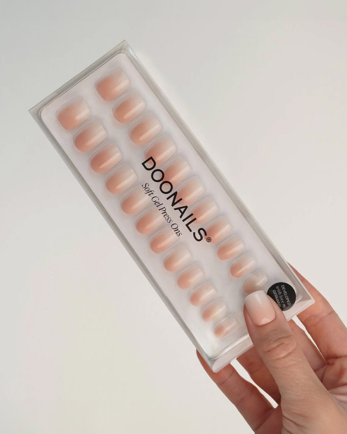 doonails-6x-bestseller-designs-set-soft-gel-press-ons-medium-round-color-bloom image 5