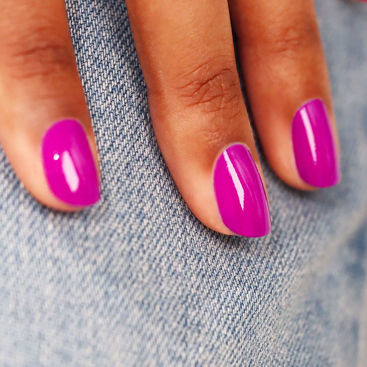 manucurist-green-nagellack-armeria-veganer-nagellack-rosiges-mauve image 2