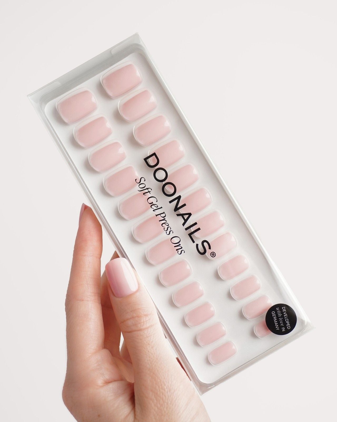 doonails-ballerina-short-square-soft-gel-press-ons-rosa image 3