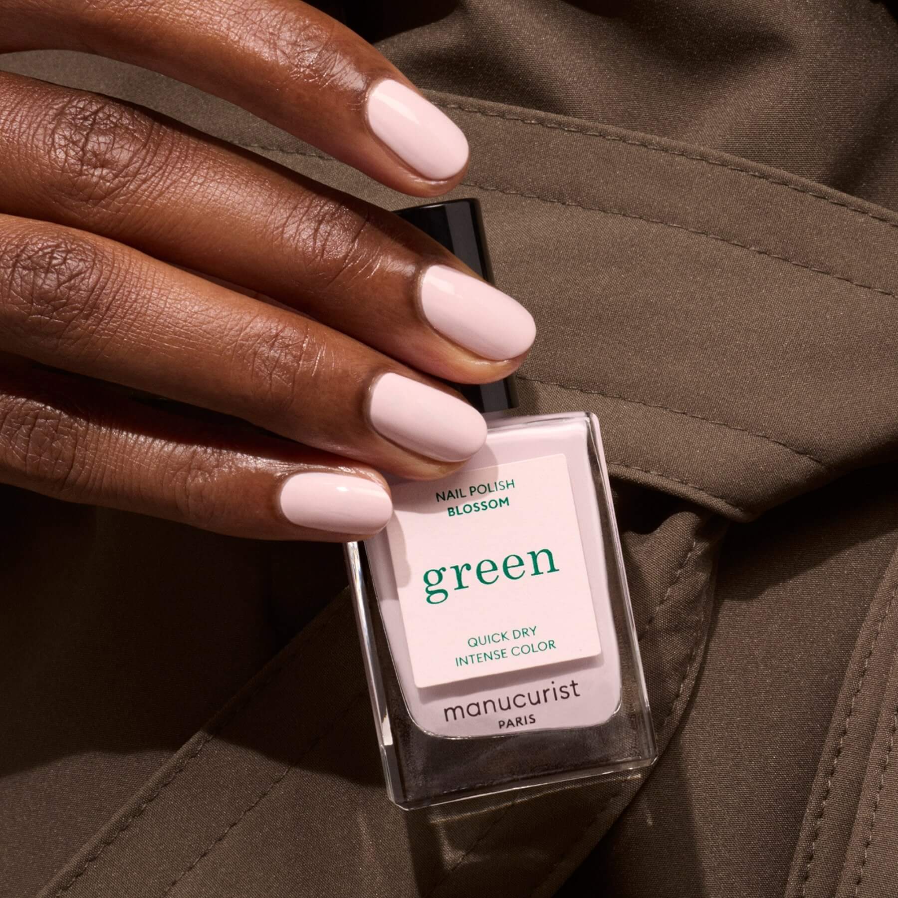 manucurist-green-blossom-nagellack-zartrosa image 4