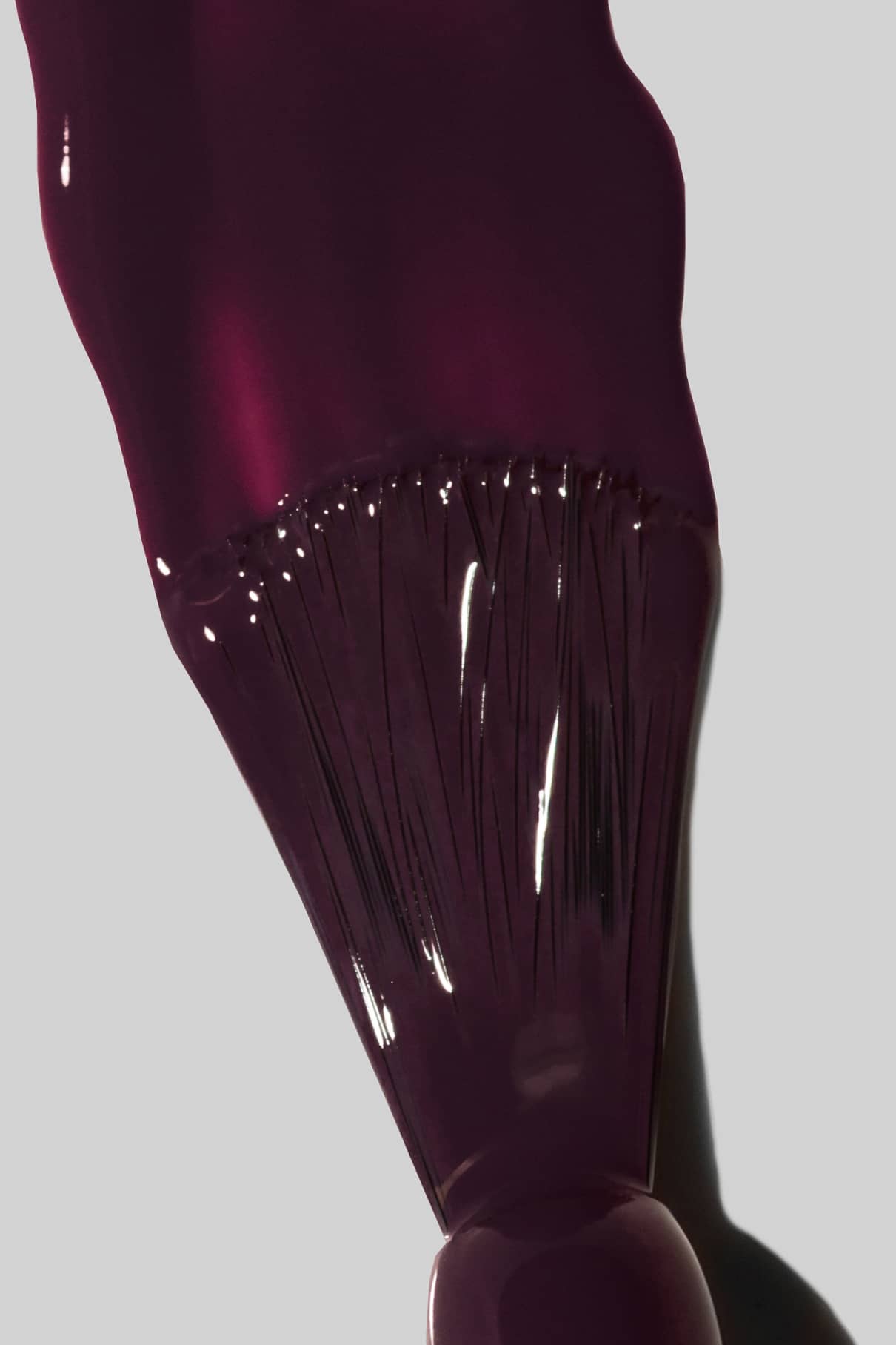 gitti-no-103-nagellack-dunkles-aubergine-pflanzenbasiert image 4