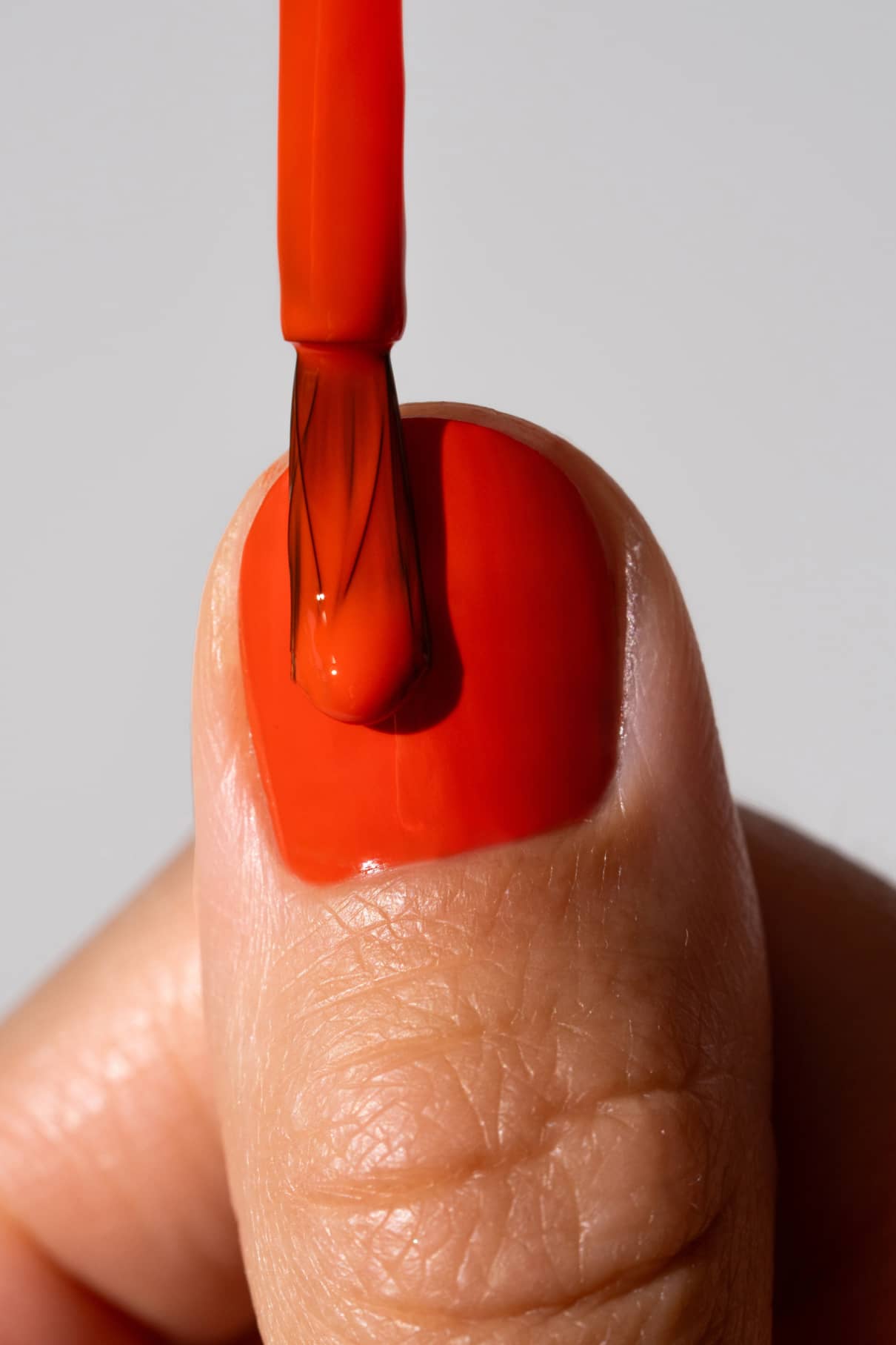 gitti-no-139-plant-based-nagellack-intensives-orangerot image 3