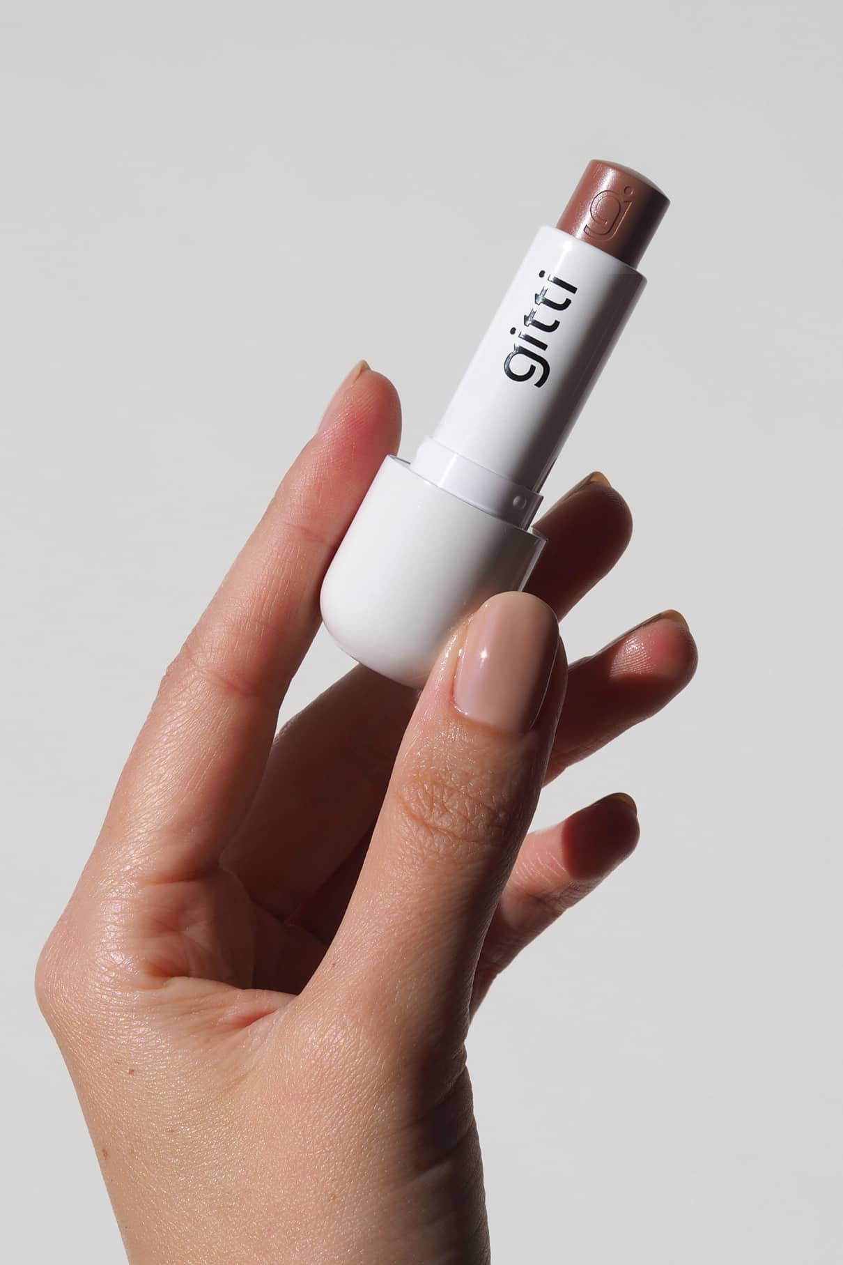 gitti-lip-sync-refill-no-01-warmes-braun-mit-rot-unterton image 4