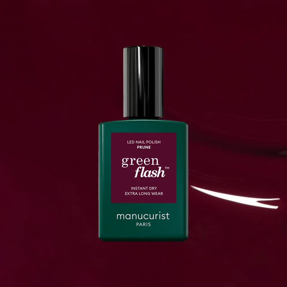 manucurist-green-flash-nagellack-prune-bordeaux-weinrot image 1