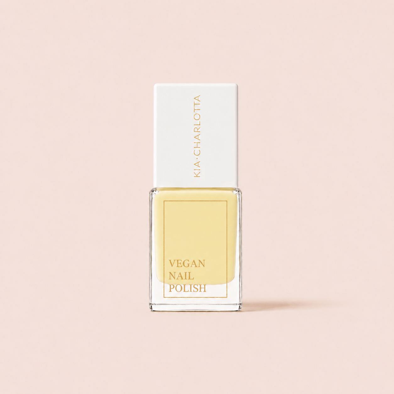 kia-charlotta-pale-banana-veganer-nagellack-pastellgelb image 1