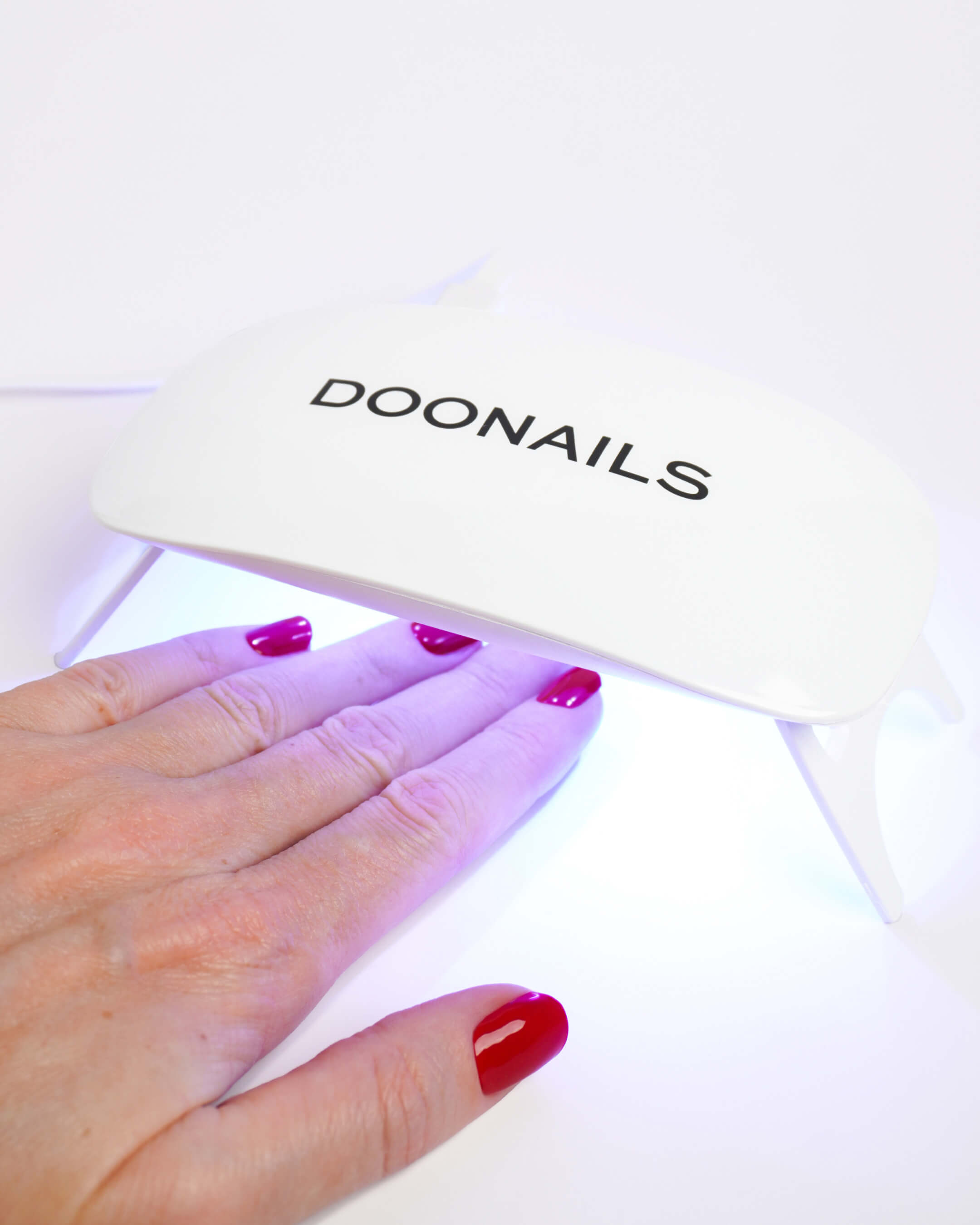 doonails-uv-led-lampe-mit-60-sekunden-timer-und-usb-c image 4