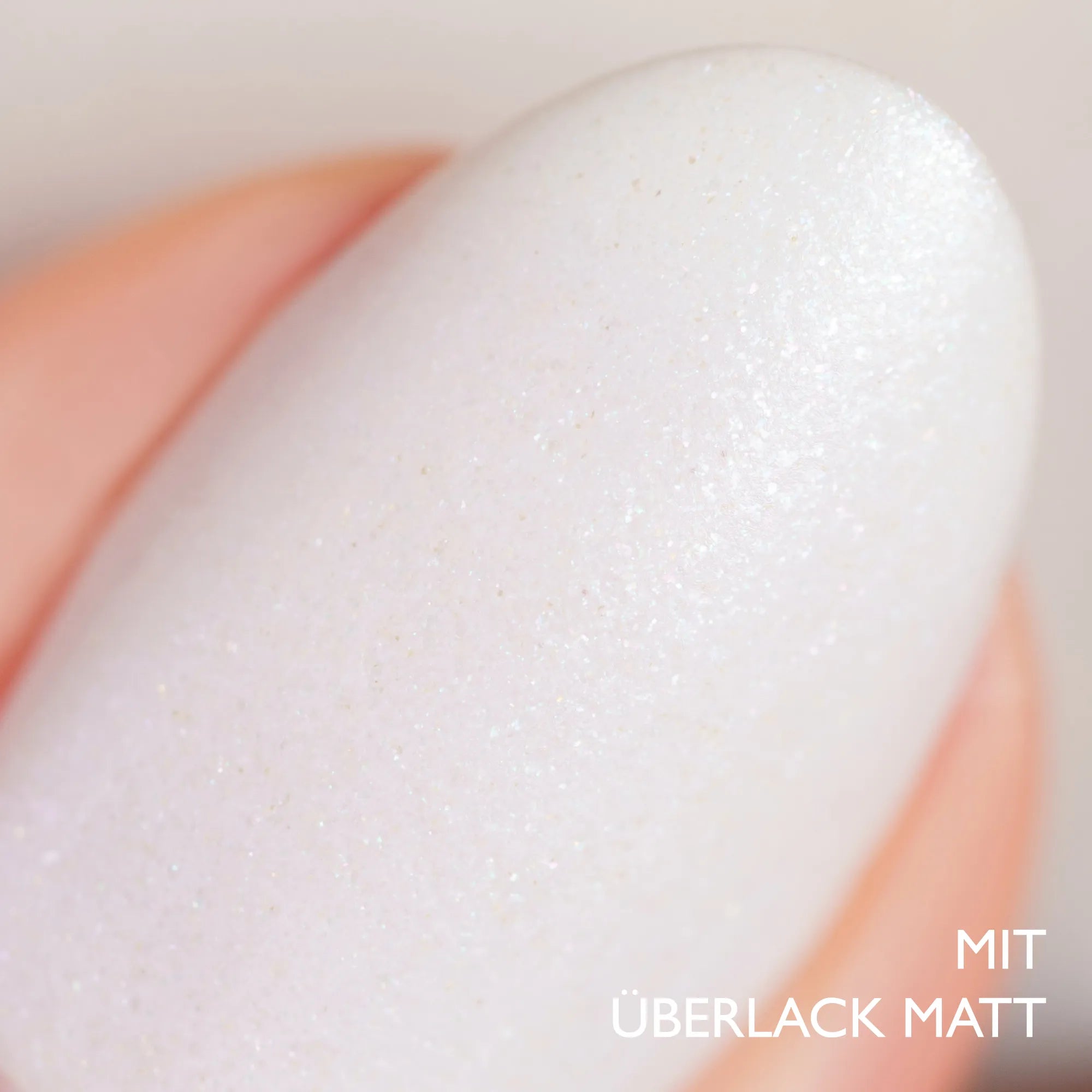 herzlack-schneefl-ckchen-veganer-nagellack-eis-wei-mit-silberschimmer-11ml image 5
