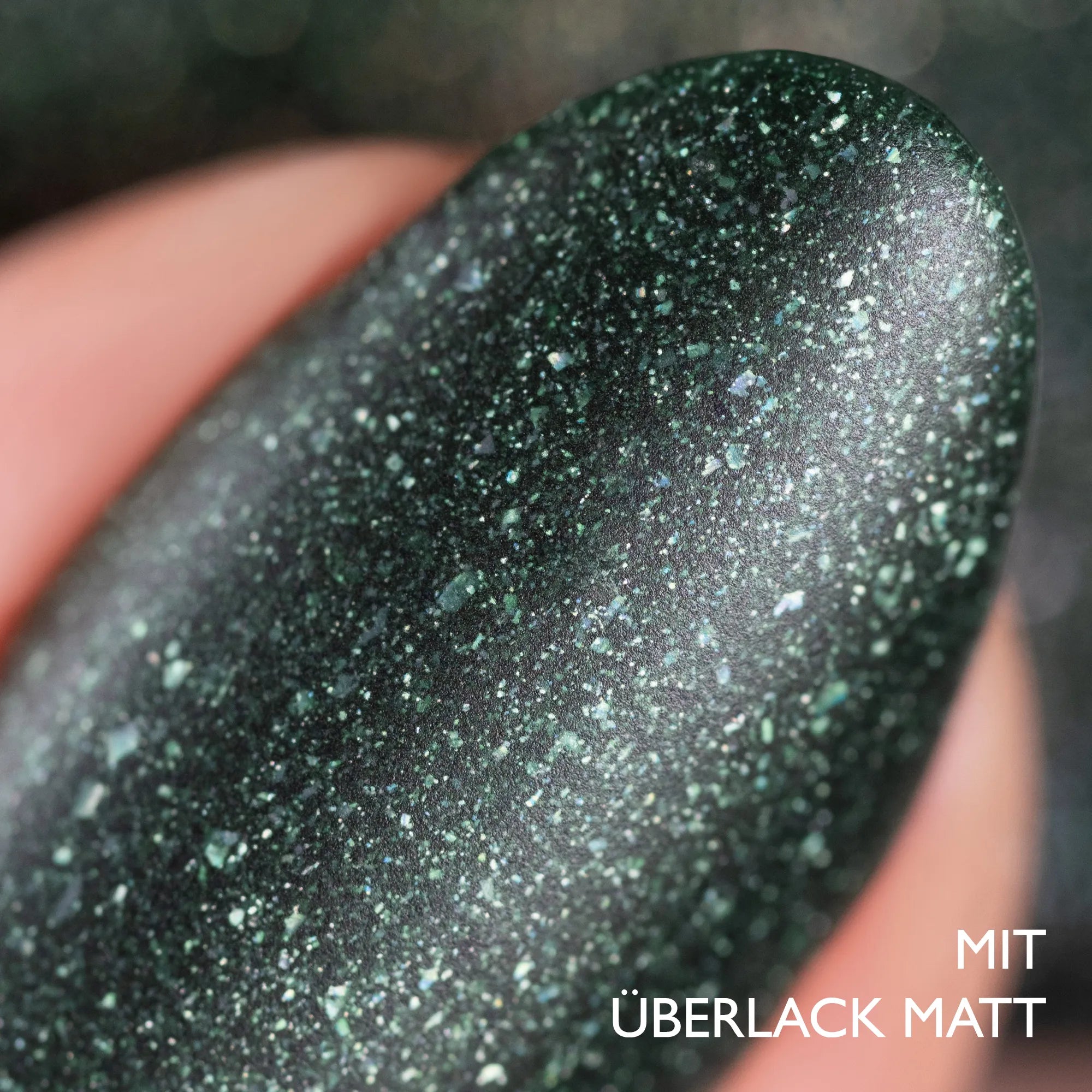 herzlack-nimmergr-n-veganer-nagellack-dunkelgr-n-holo-11ml image 5