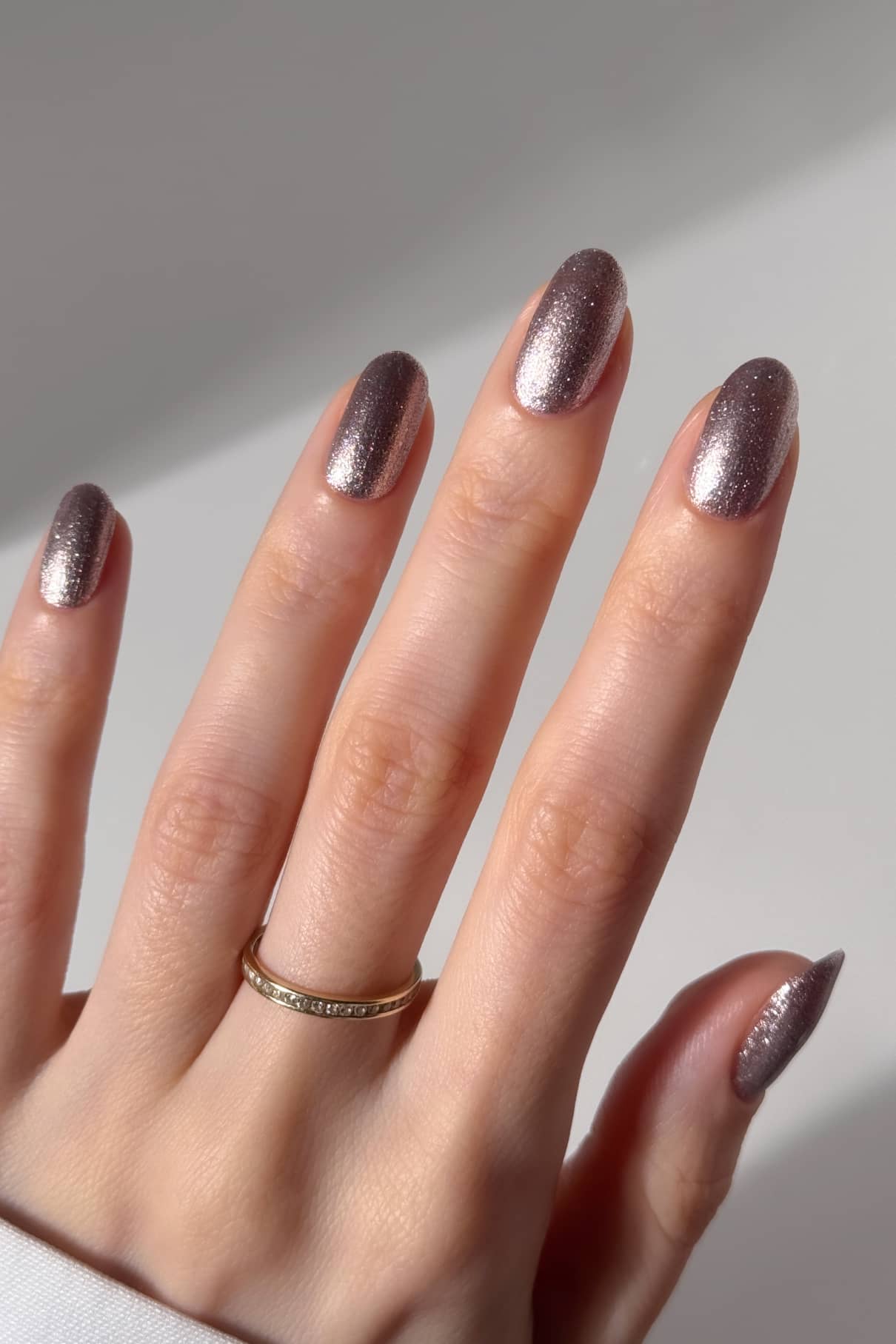 gitti-no-215-plant-based-nagellack-schimmer-rosa image 3
