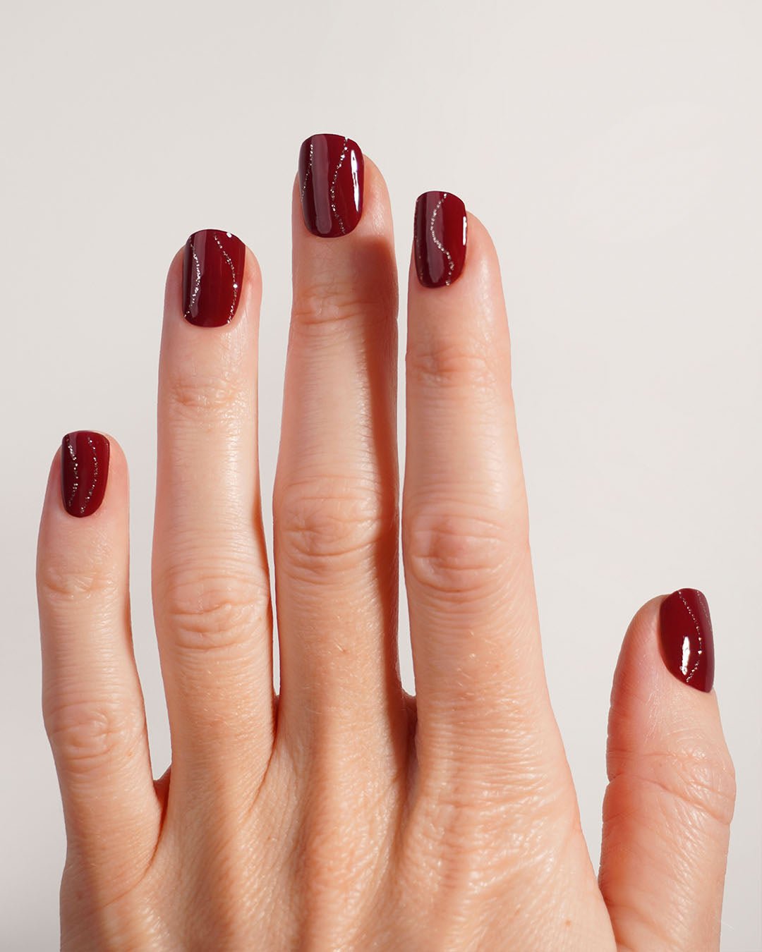 doonails-red-glitter-swirl-uv-gel-strips-online-exklusiv image 2
