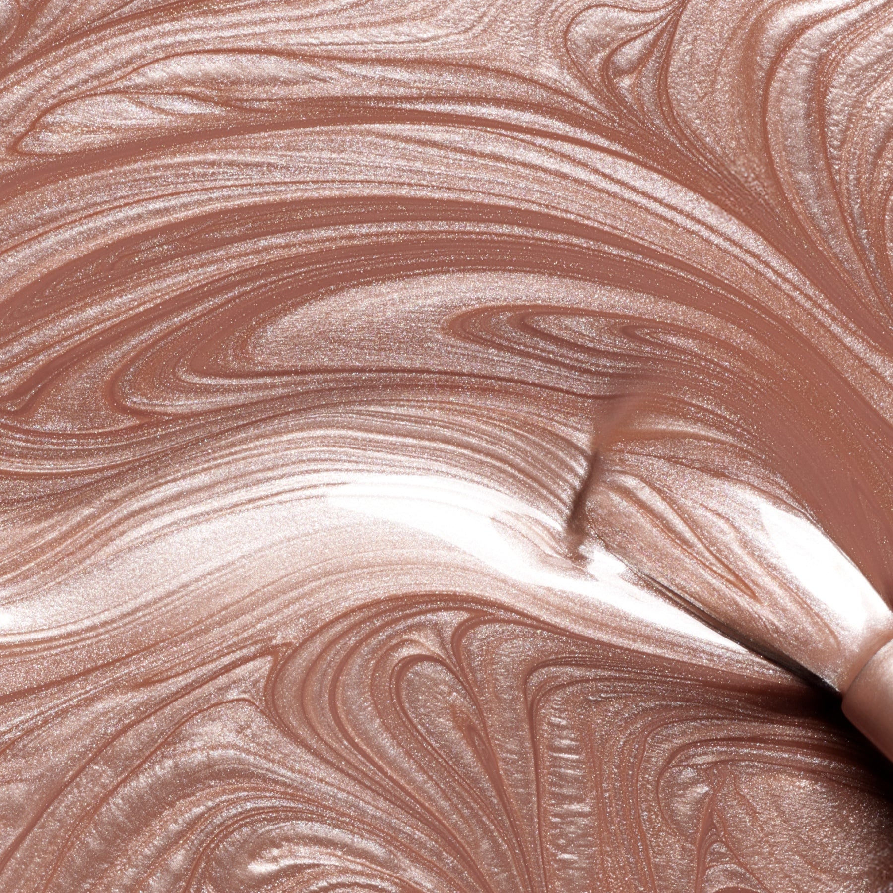 manucurist-green-sandstone-nagellack-helles-perl-braun-latte image 4