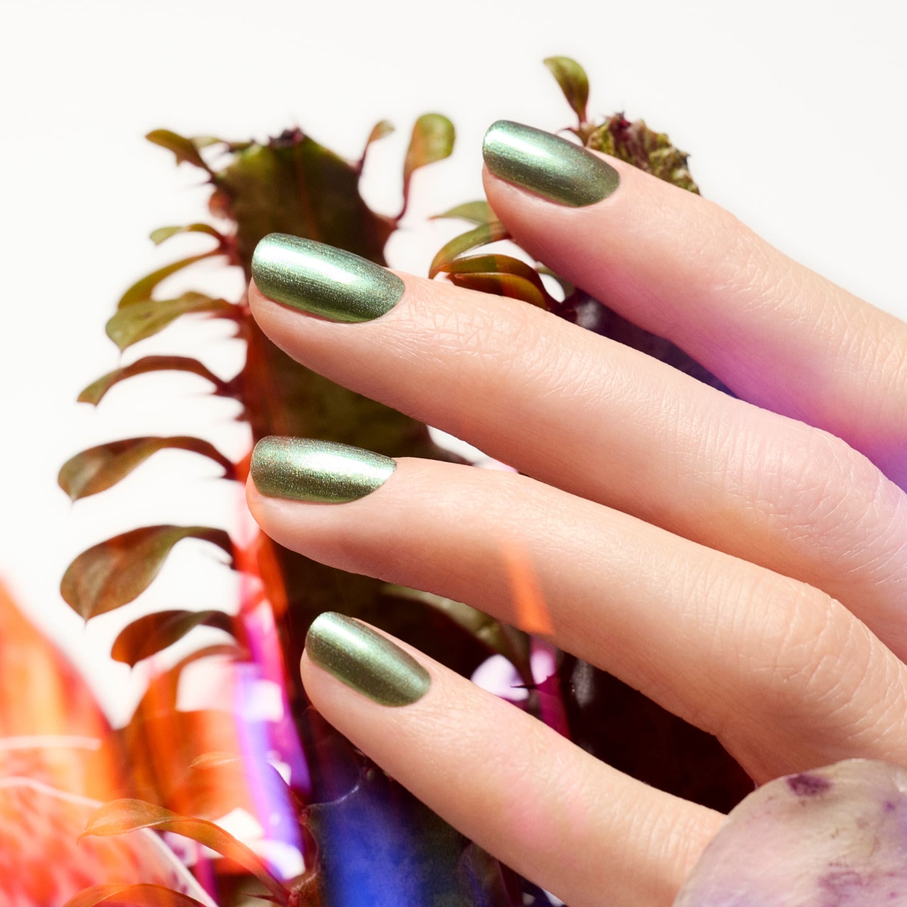 manucurist-green-groove-nagellack-metallisches-perlmuttgr-n image 3