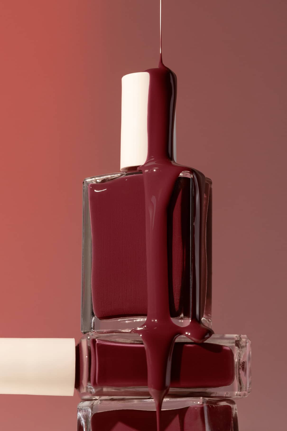 gitti-no-024-nagellack-dunkles-rostiges-rot image 7