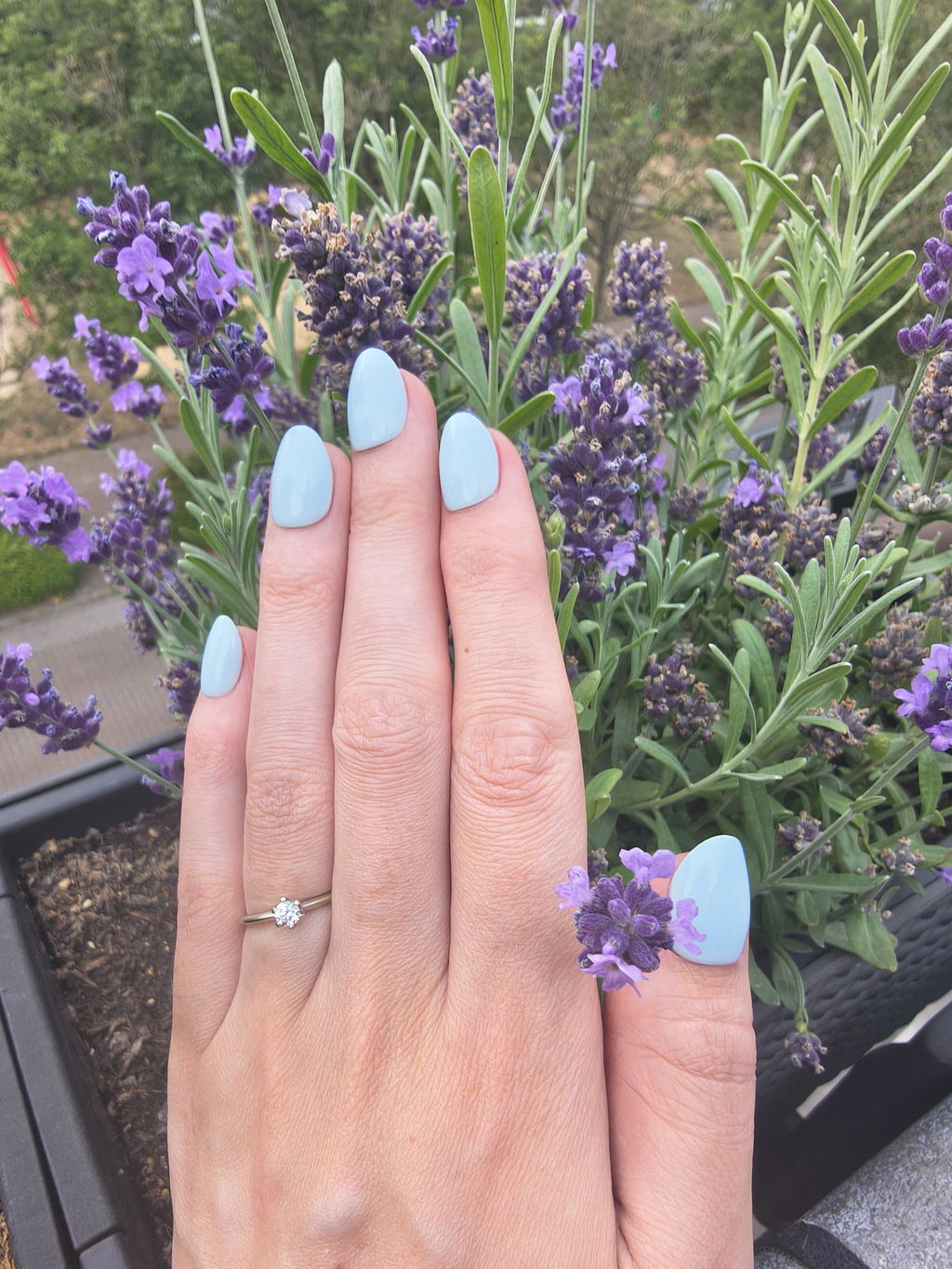 Zartes Pastellblau, super bequem