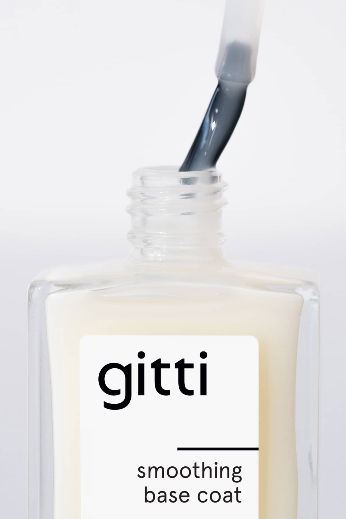 gitti-smoothing-base-coat-smoothing-nail-primer-alte-charge-gl-ttender-unterlack image 5
