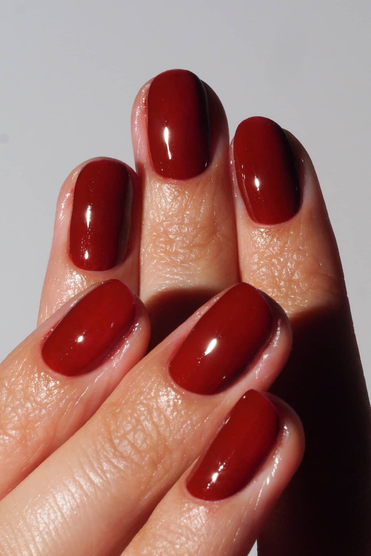 gitti-no-19-plantpro-gel-nagellack-tiefrot-warm image 3
