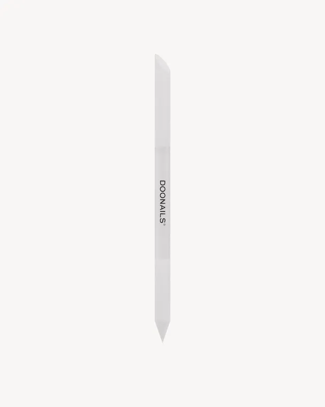 doonails-glas-nagelhautschieber-schonender-cuticle-pusher-aus-glas image 1
