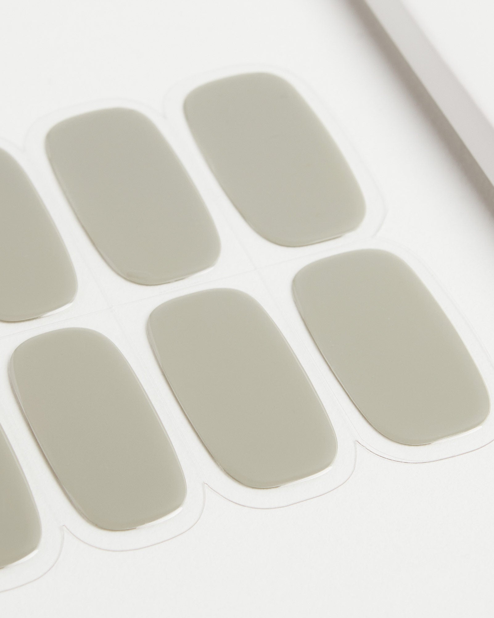 doonails-kiwi-uv-gel-strips image 5