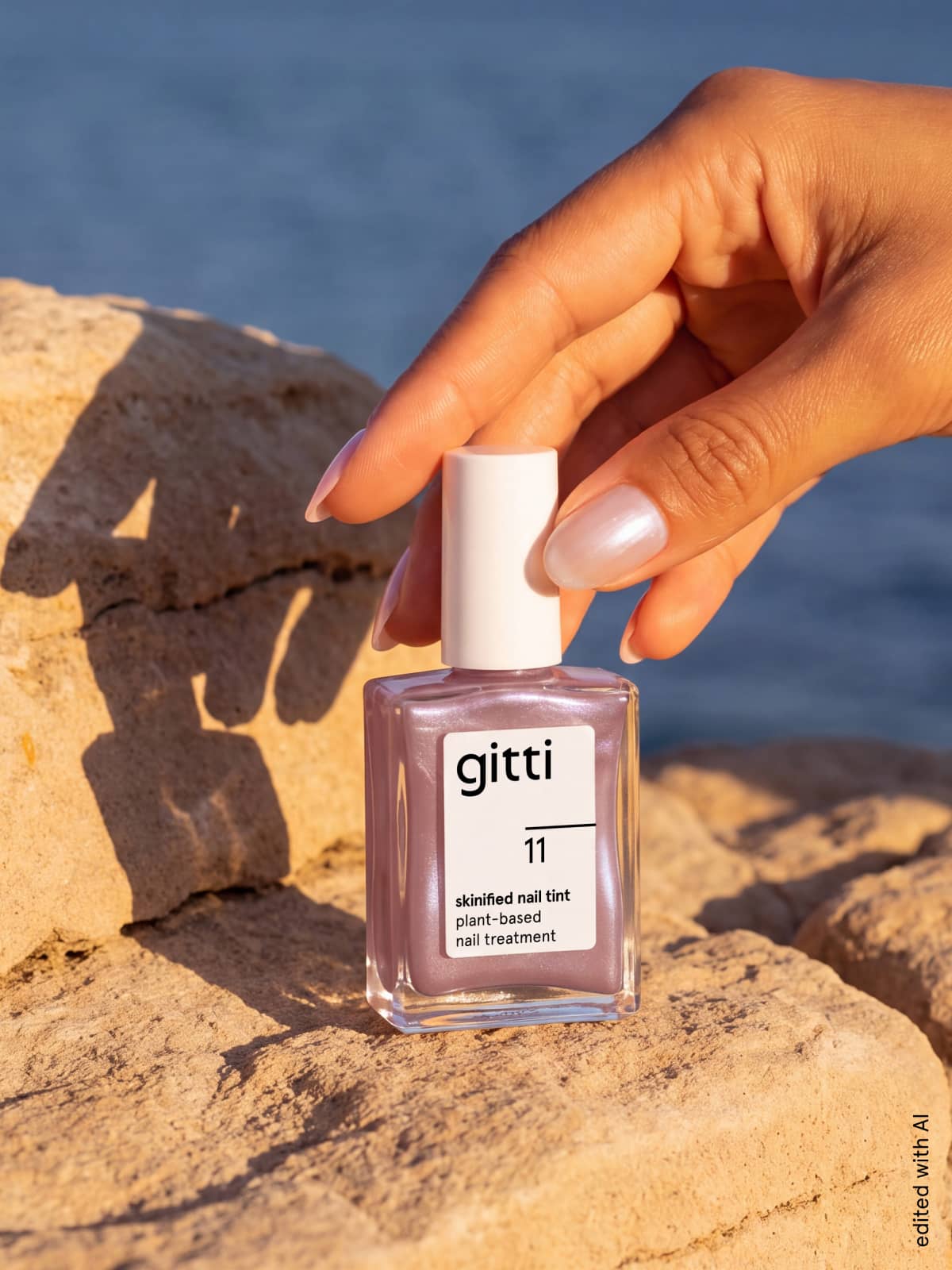 gitti-skinified-nail-tint-no-11-veganer-pflegelack-mauve-mit-blau-silber-schimme image 8