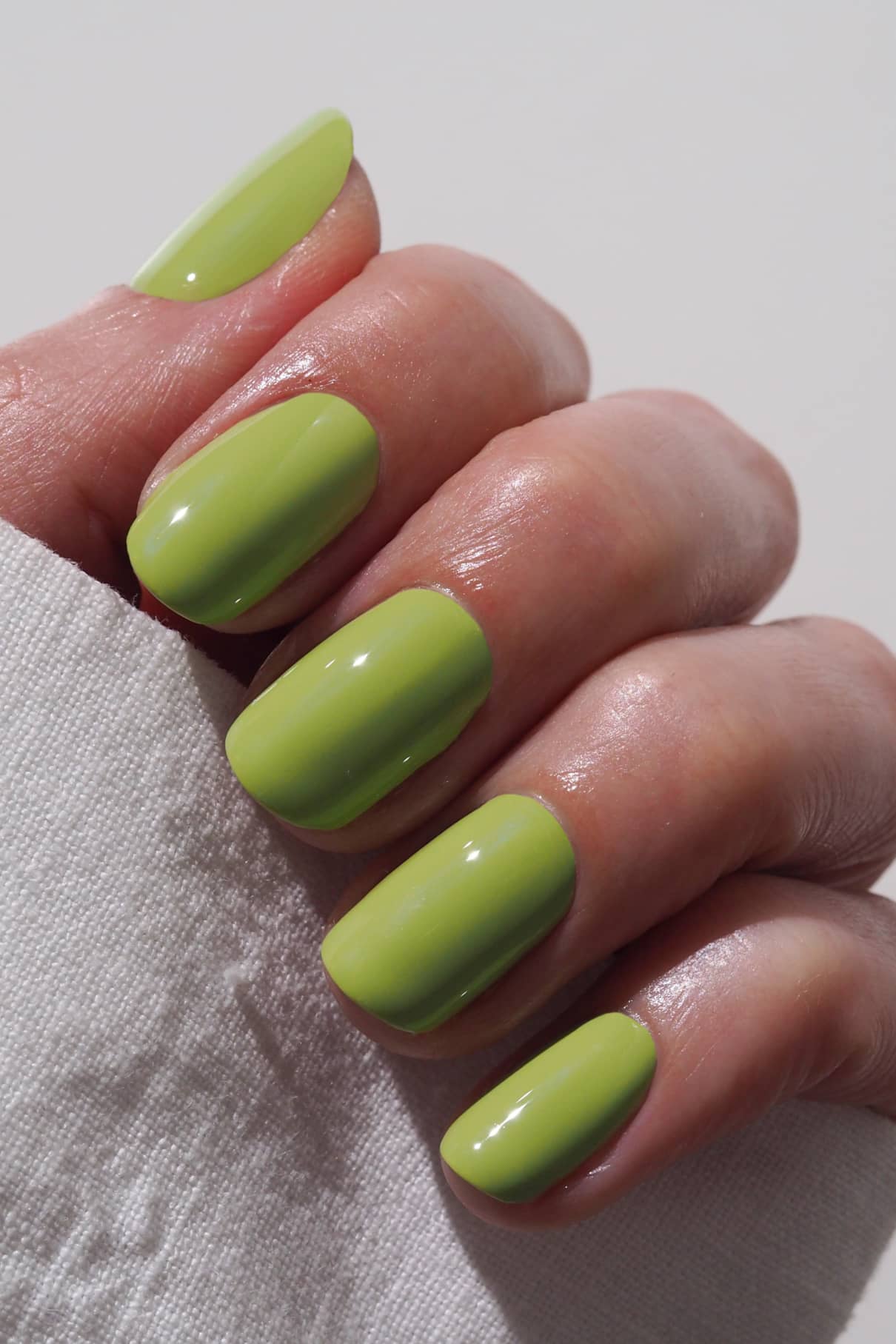 gitti-no-196-plant-based-nagellack-mittelgr-n image 6