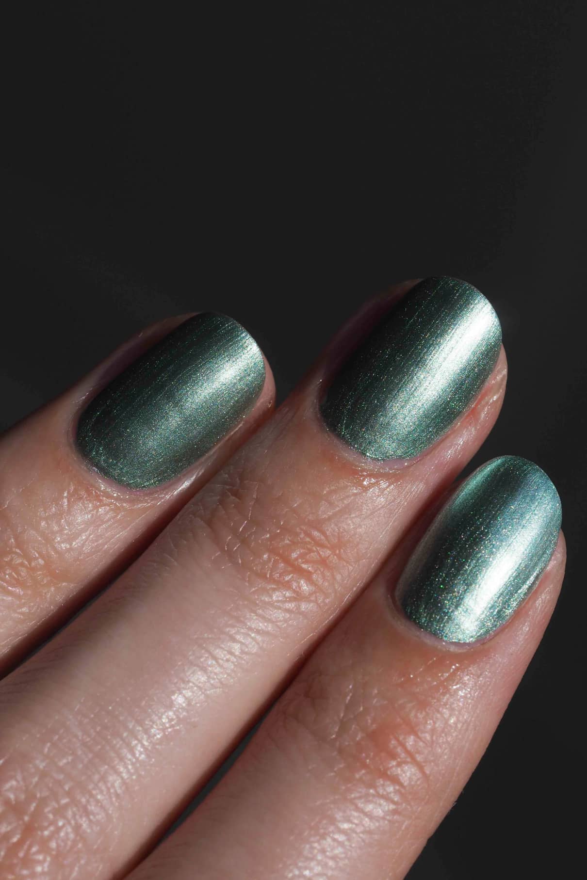 gitti-no-305-plant-based-nagellack-metallic image 3
