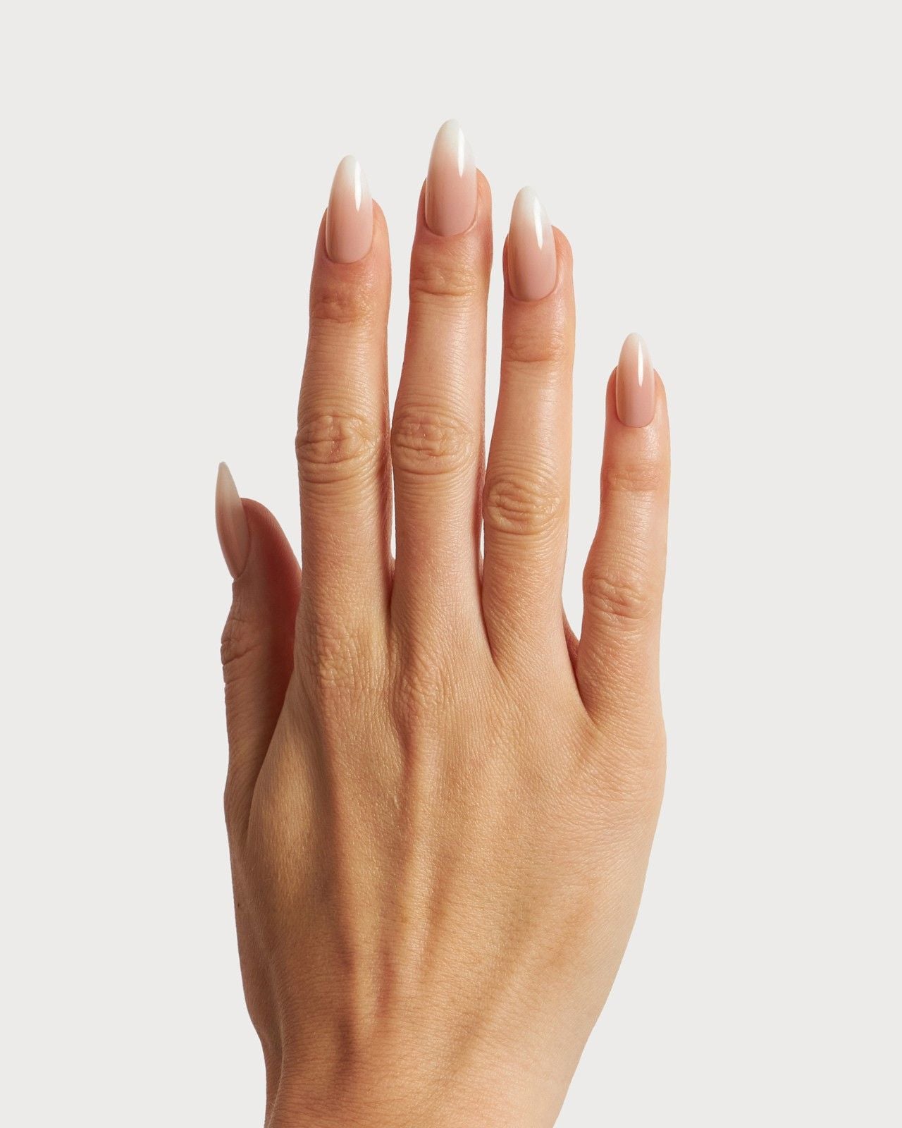 doonails-babyboomer-medium-almond-soft-gel-press-ons-press-on-n-gel-in-mandelfor image 4