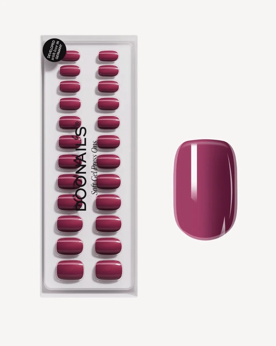 doonails-bubblegum-short-square-soft-gel-press-ons image 1