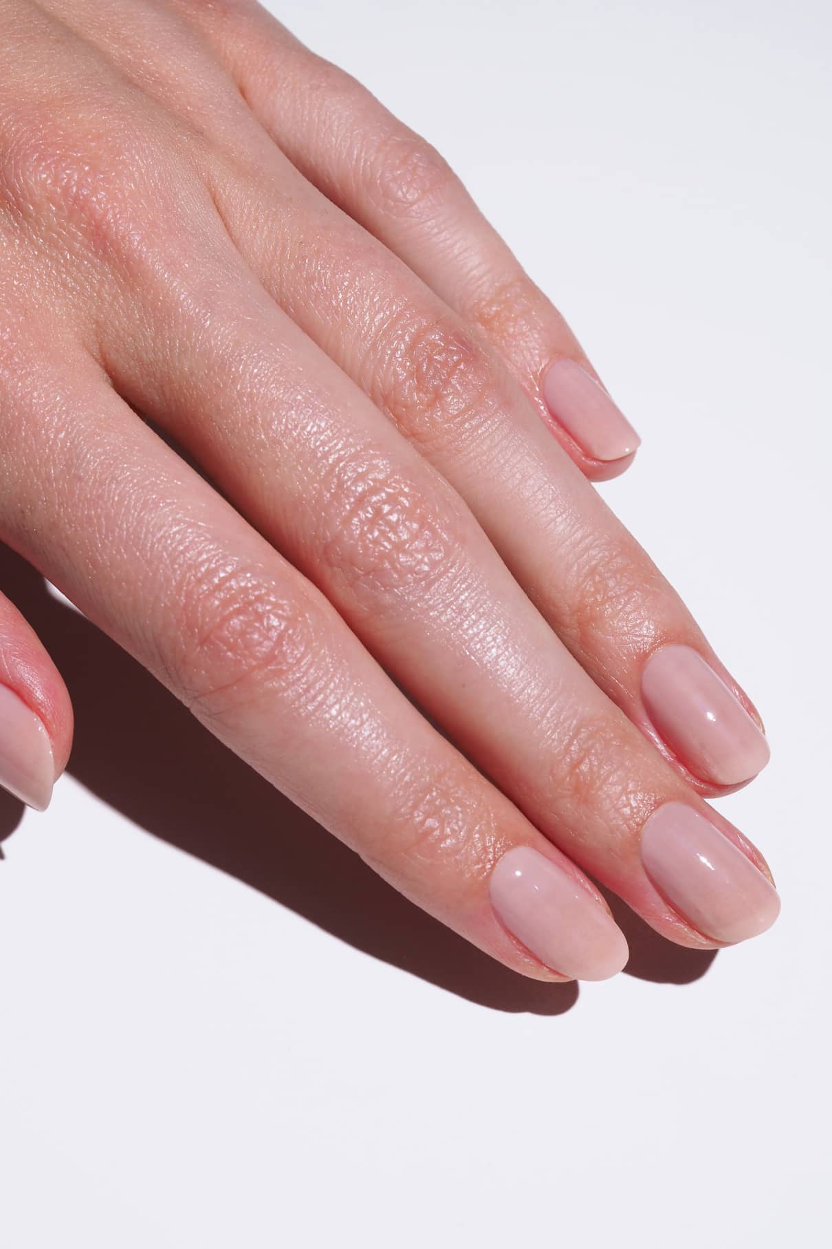 gitti-no-049-plant-based-nagellack-helles-transparentes-ros image 3