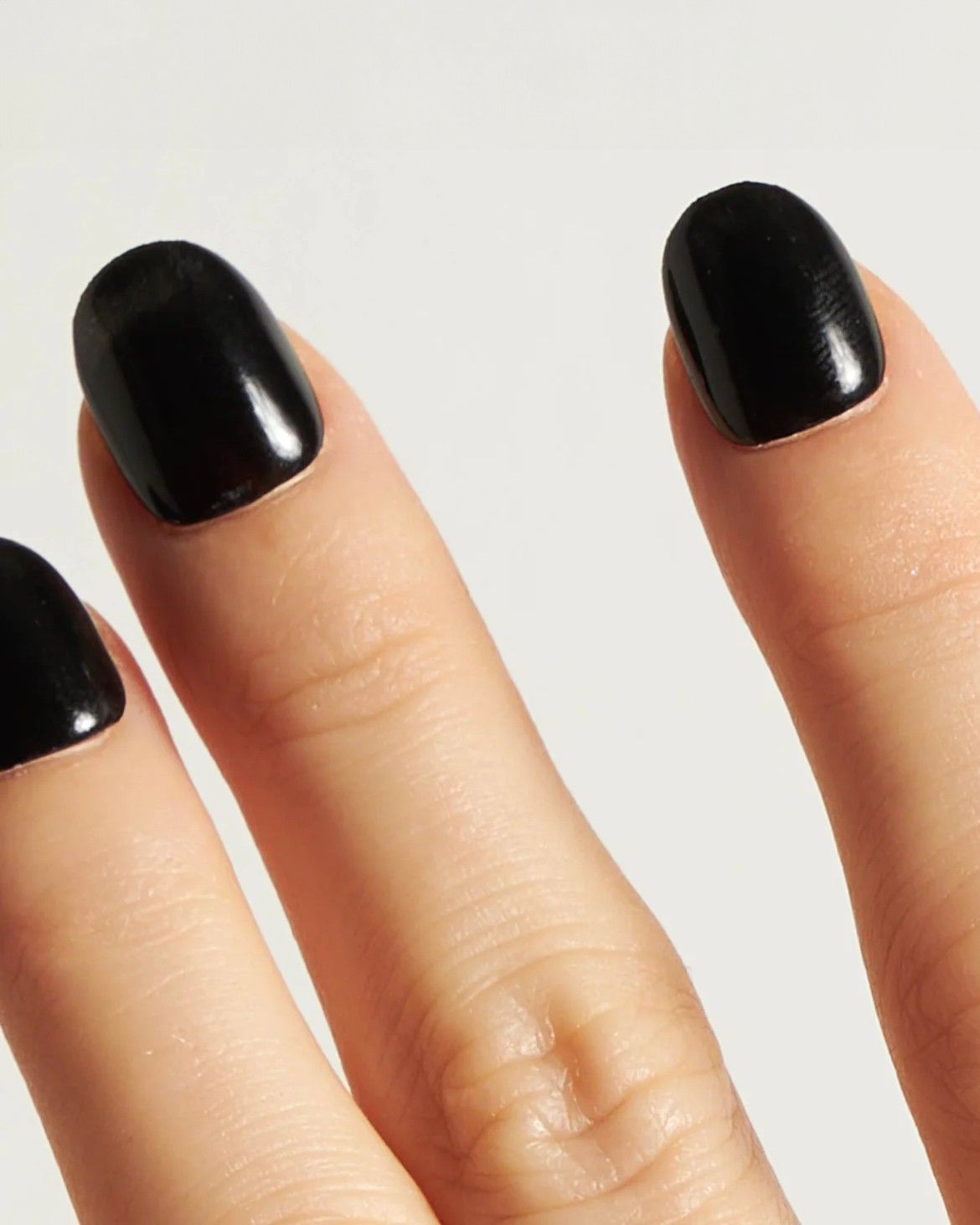 doonails-dark-dream-dipping-powder-schwarzes-farbpuder-eleganz-schwarz image 2