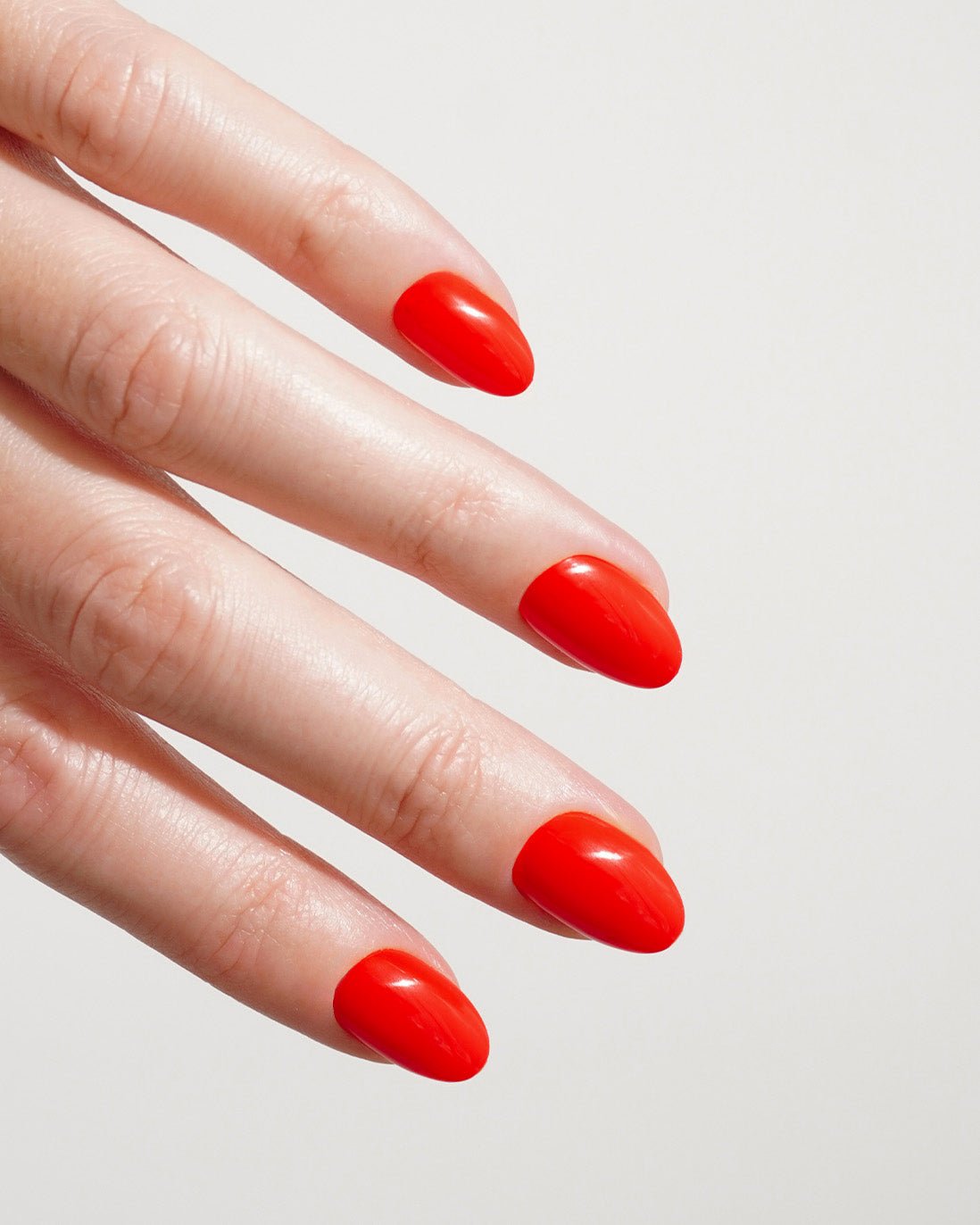 doonails-on-fire-short-round-soft-gel-press-ons image 2