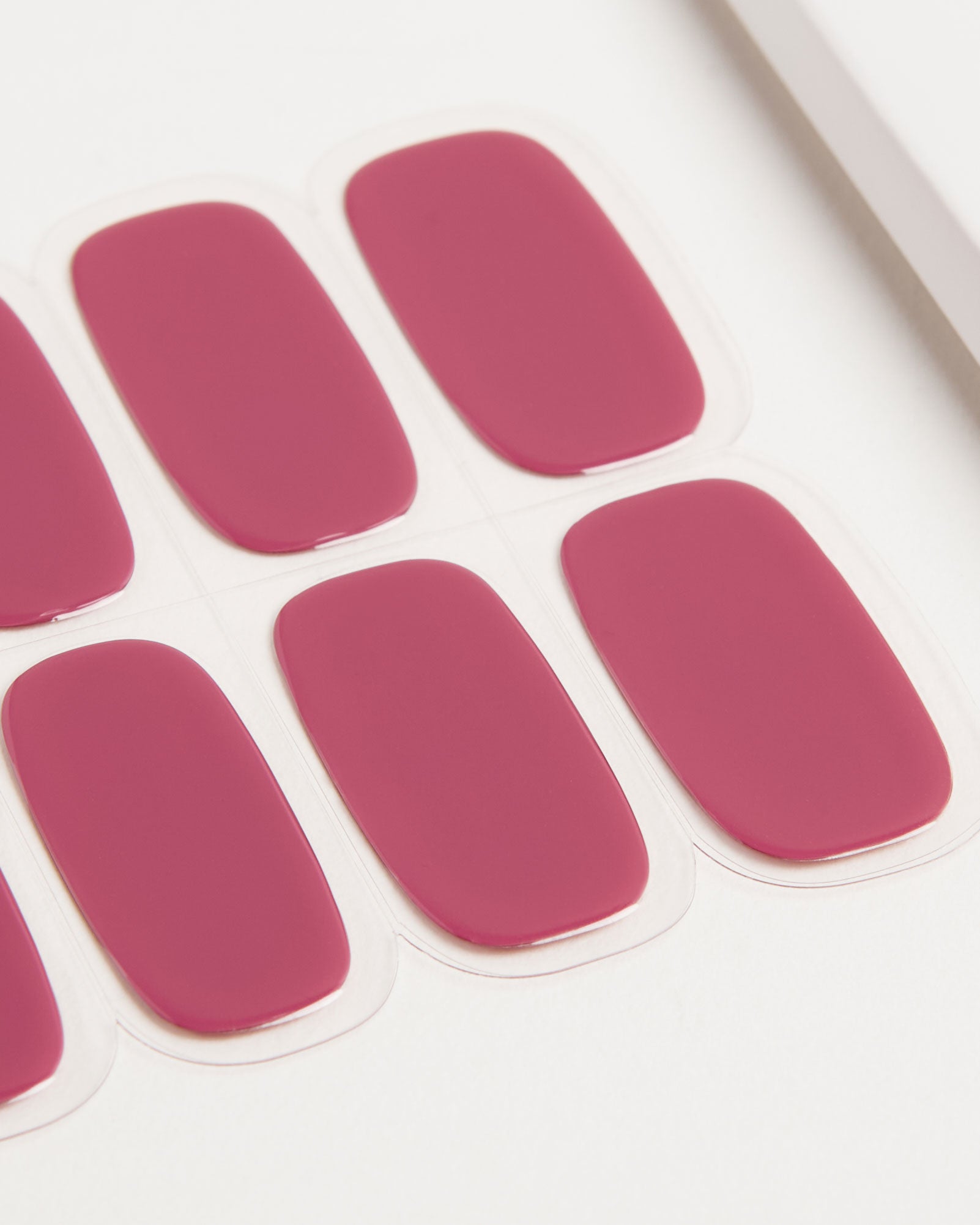 doonails-bubblegum-uv-gel-strips image 5