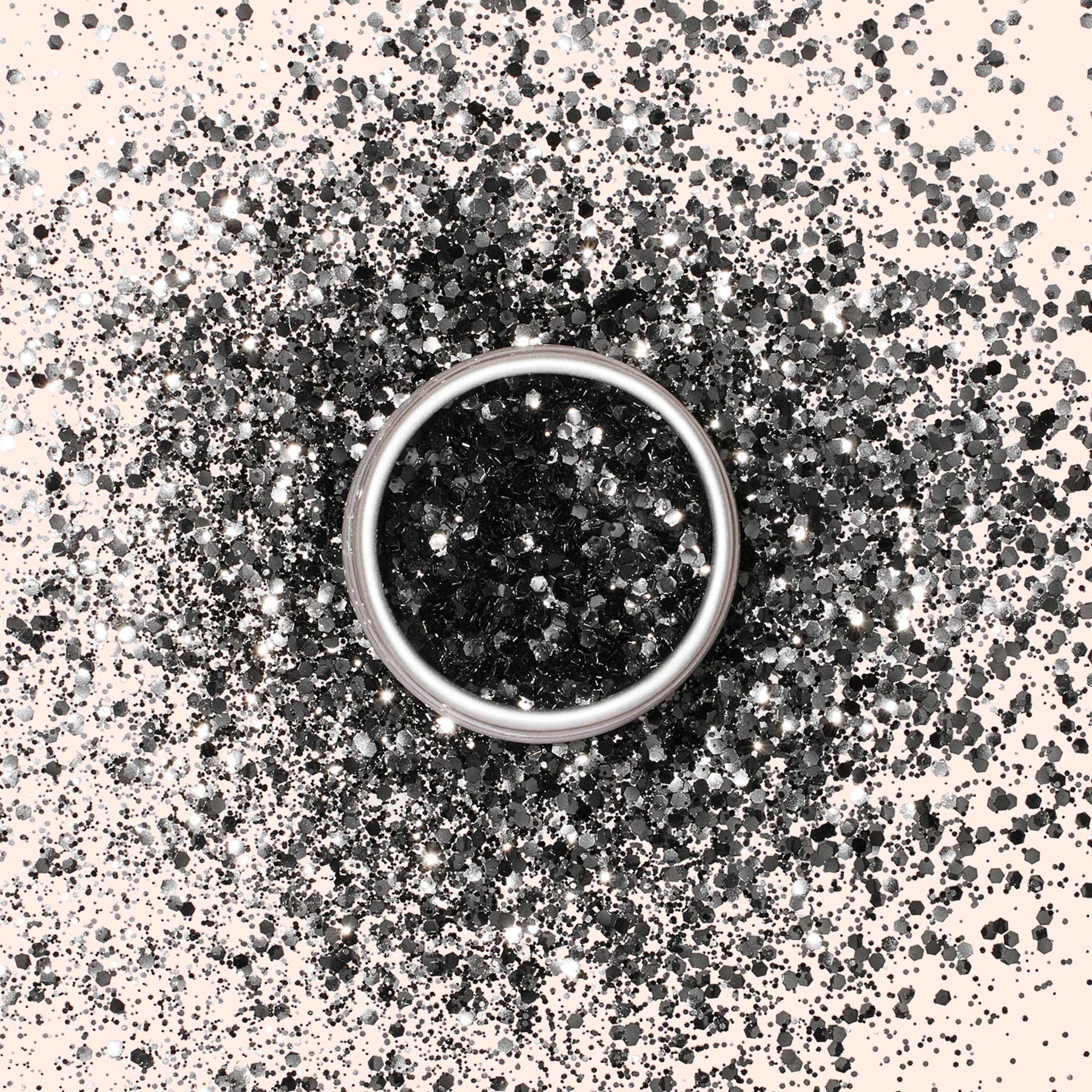 manucurist-biologisch-abbaubare-pailletten-black-diamond-nail-art-glitzer image 1