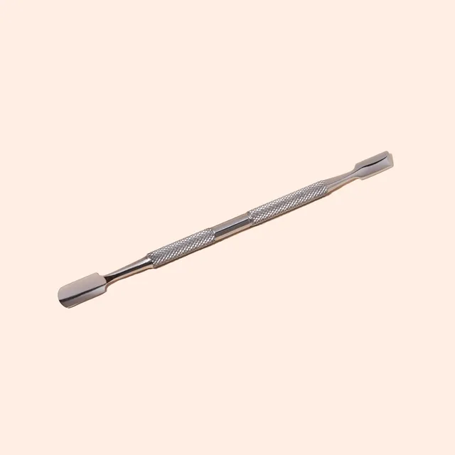 manucurist-green-nagelhautschieber-aus-stahl-pr-zisions-tool image 1