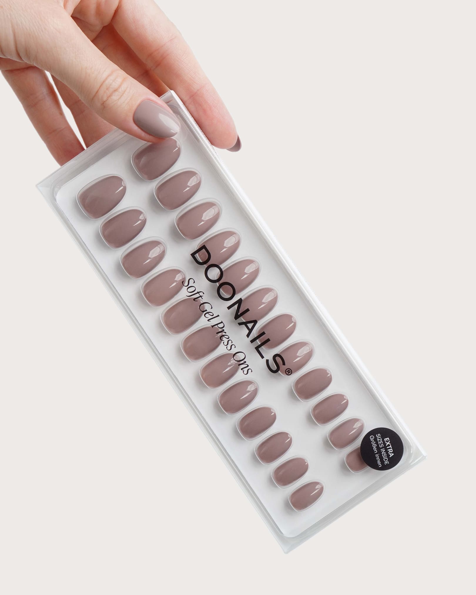 doonails-cashmere-short-round-soft-gel-press-ons-greige-nude image 3