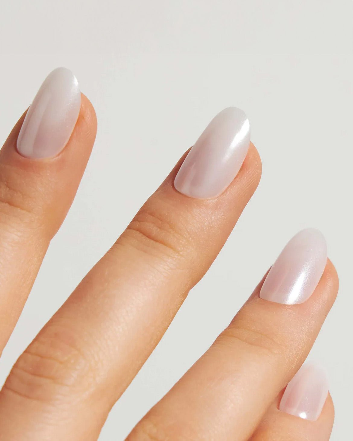 doonails-milkshake-medium-round-soft-gel-press-ons image 2