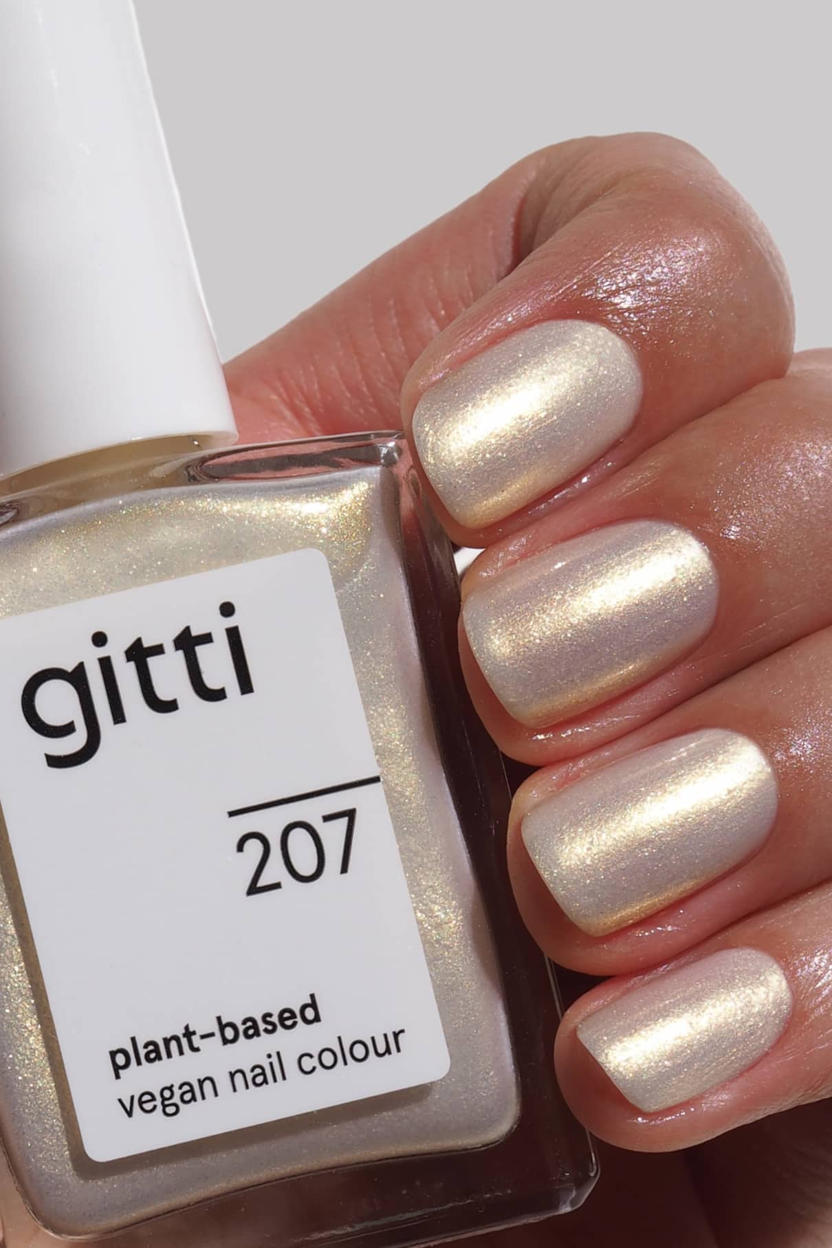 gitti-no-207-nagellack-wei-mit-gold-bl-ulichem-iris-schimmer image 2