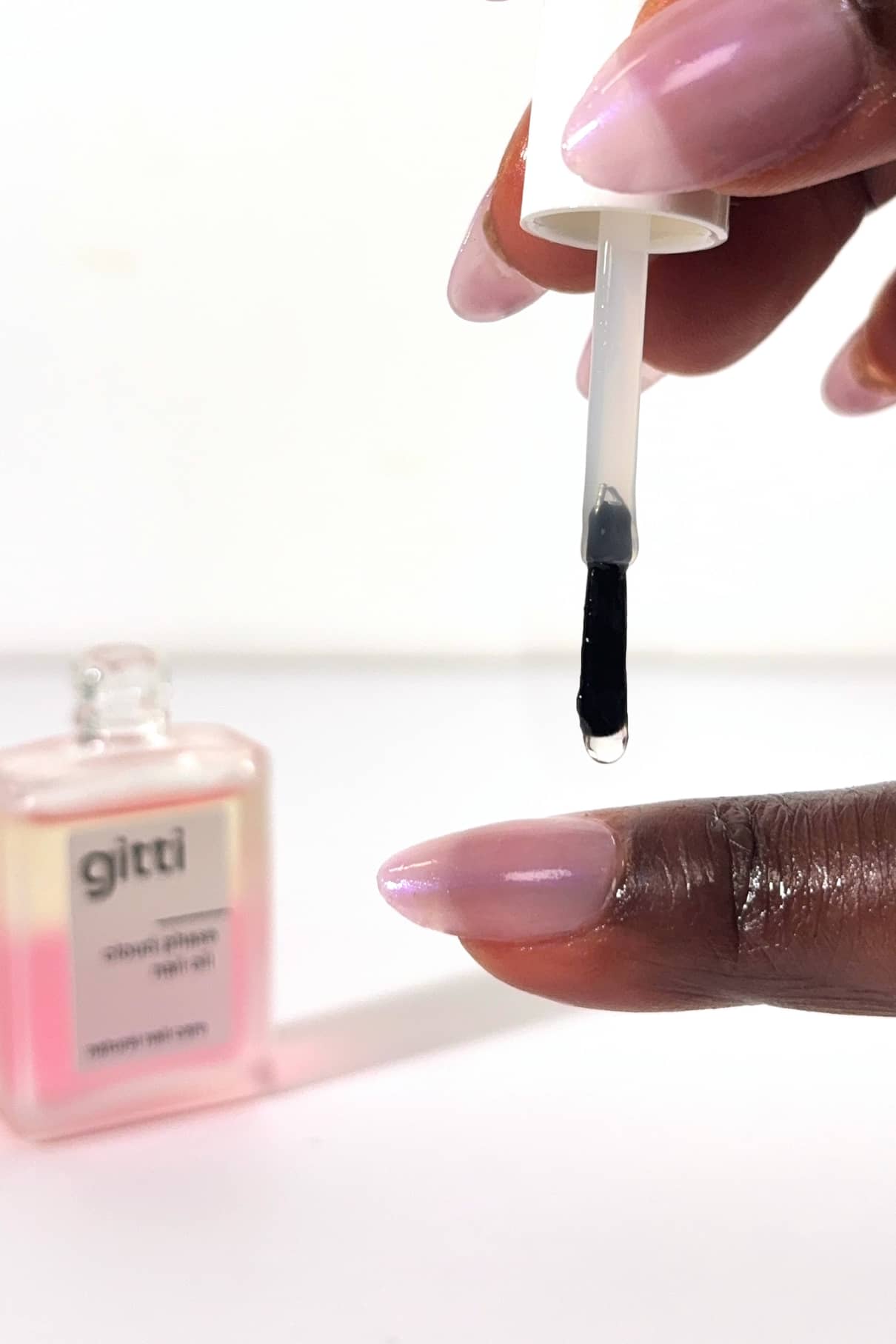 gitti-nail-reset-routine-pflegeset-acetonfreier-entferner-glasfeile-nail-shield image 7