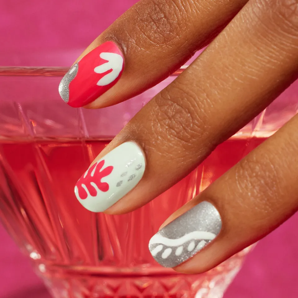 manucurist-coral-reef-nail-art-set-green-3-lacke-pinsel image 1