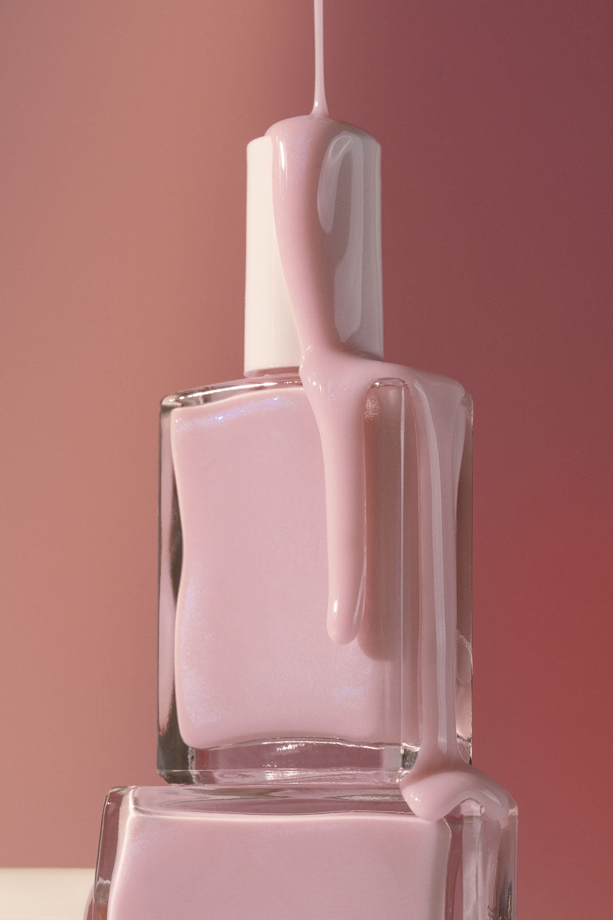 gitti-no-025-blushing-pink-plant-based-nagellack-halbtransparent-ros image 4