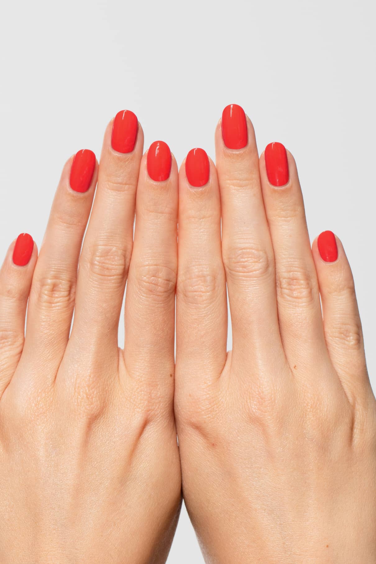 gitti-no-101-pflanzlich-basierter-nagellack-feuerrot image 3