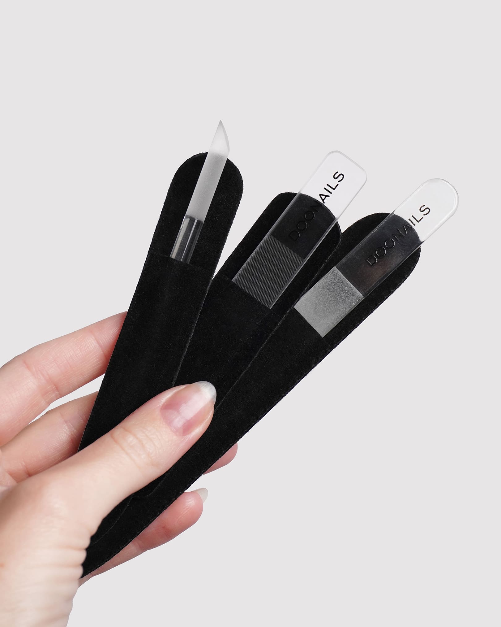 doonails-glas-tool-set-nagelfeile-nagelhautschieber-buffer image 4