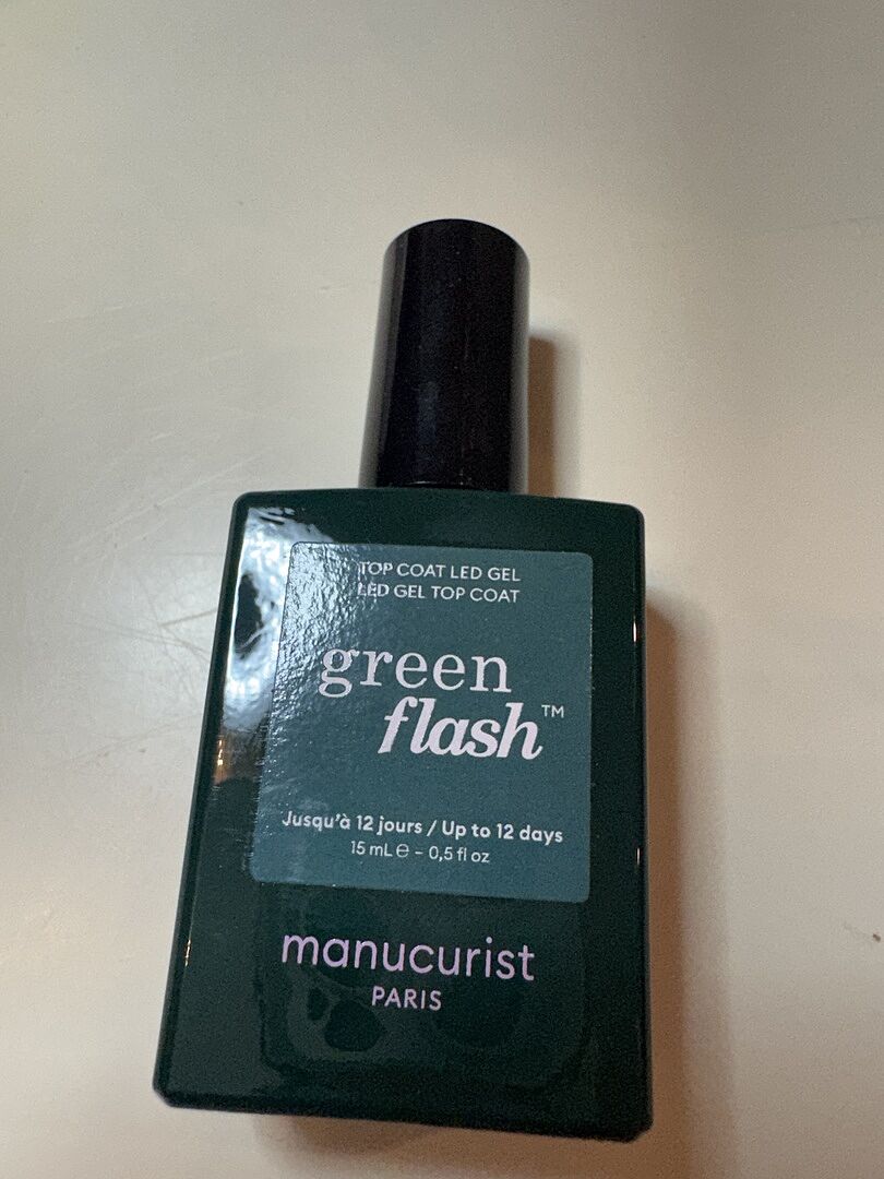 glossy nails slay