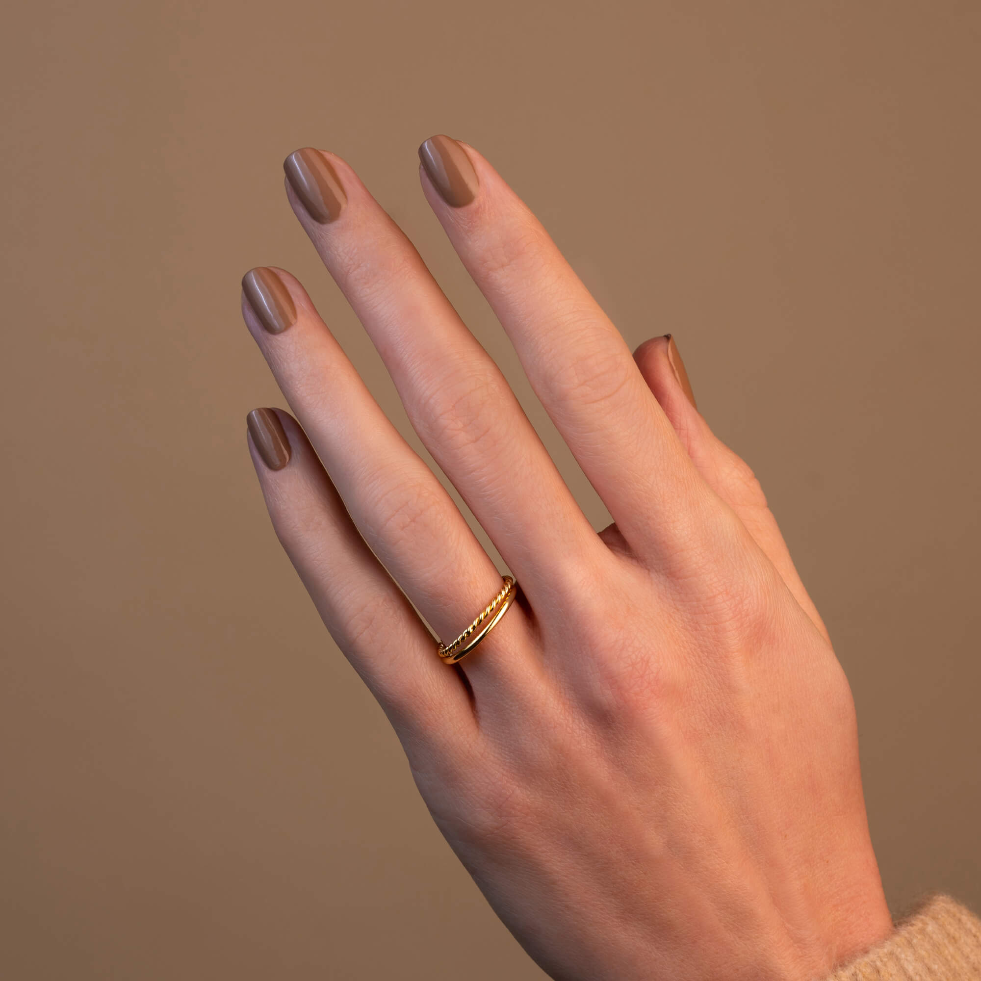 manucurist-green-nagellack-orme-hellbraun-caf-au-lait image 3