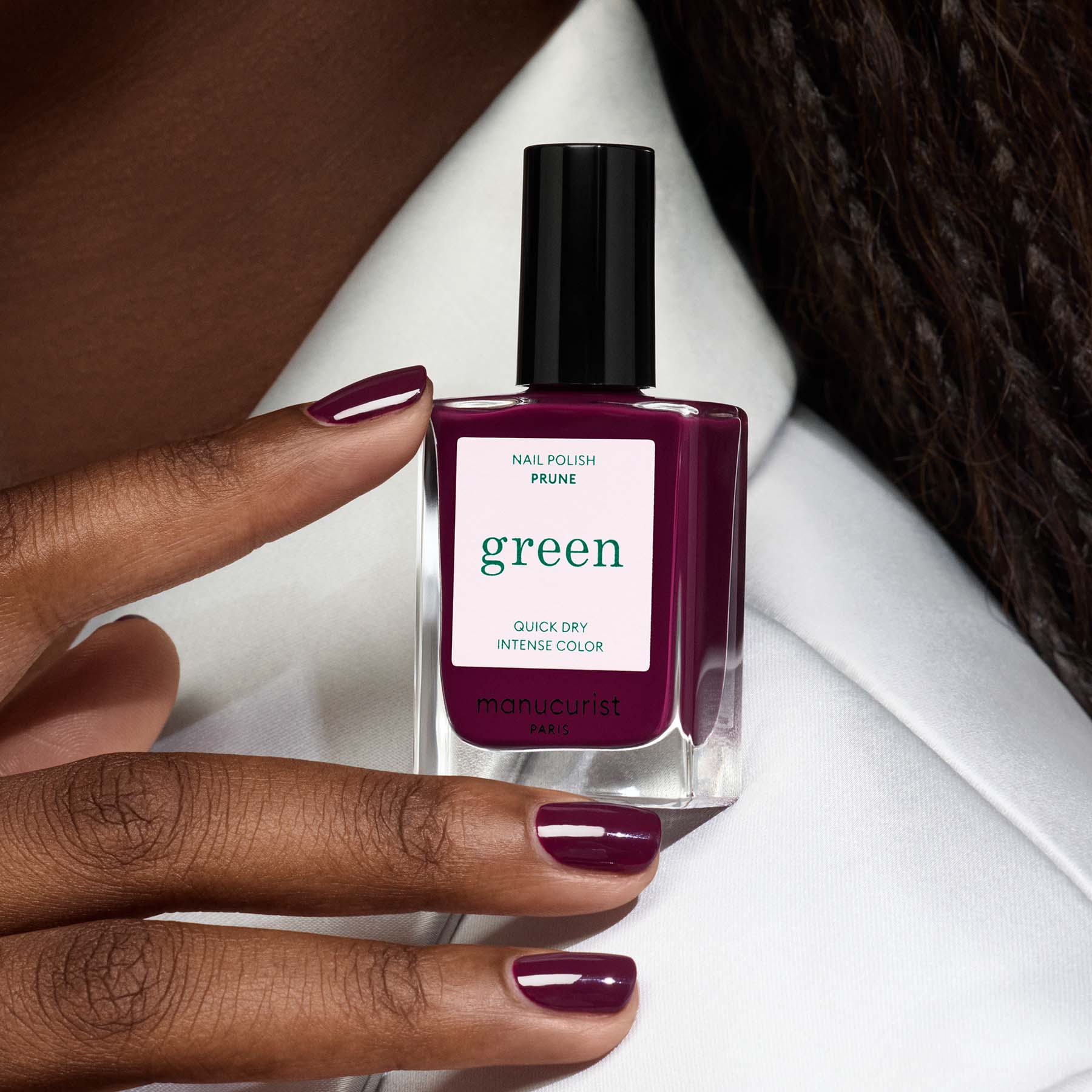 manucurist-green-prune-nagellack-bordeauxrot-weintrester image 4