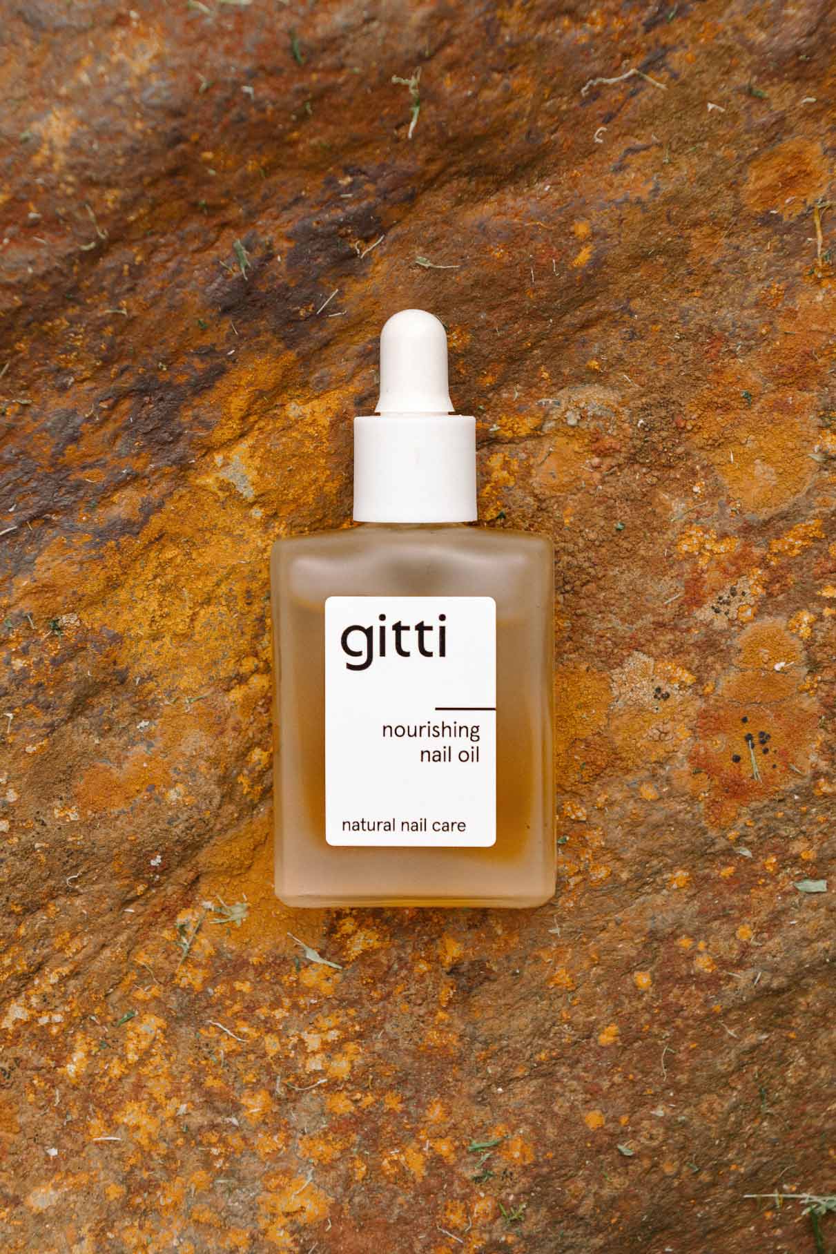 gitti-nourishing-nail-oil-pflegendes-nagel-l image 8