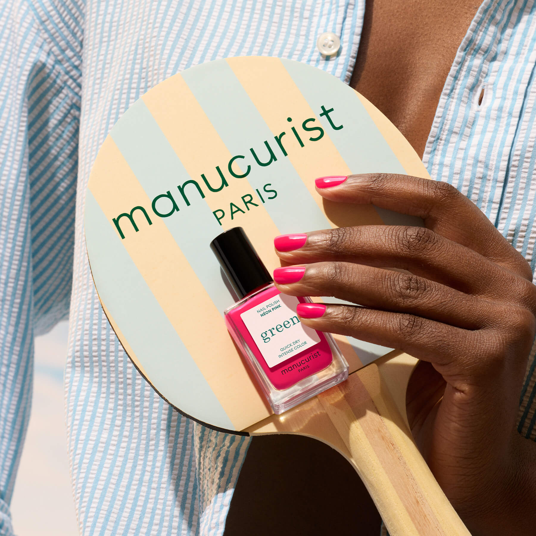 manucurist-green-neon-pink-nagellack image 4