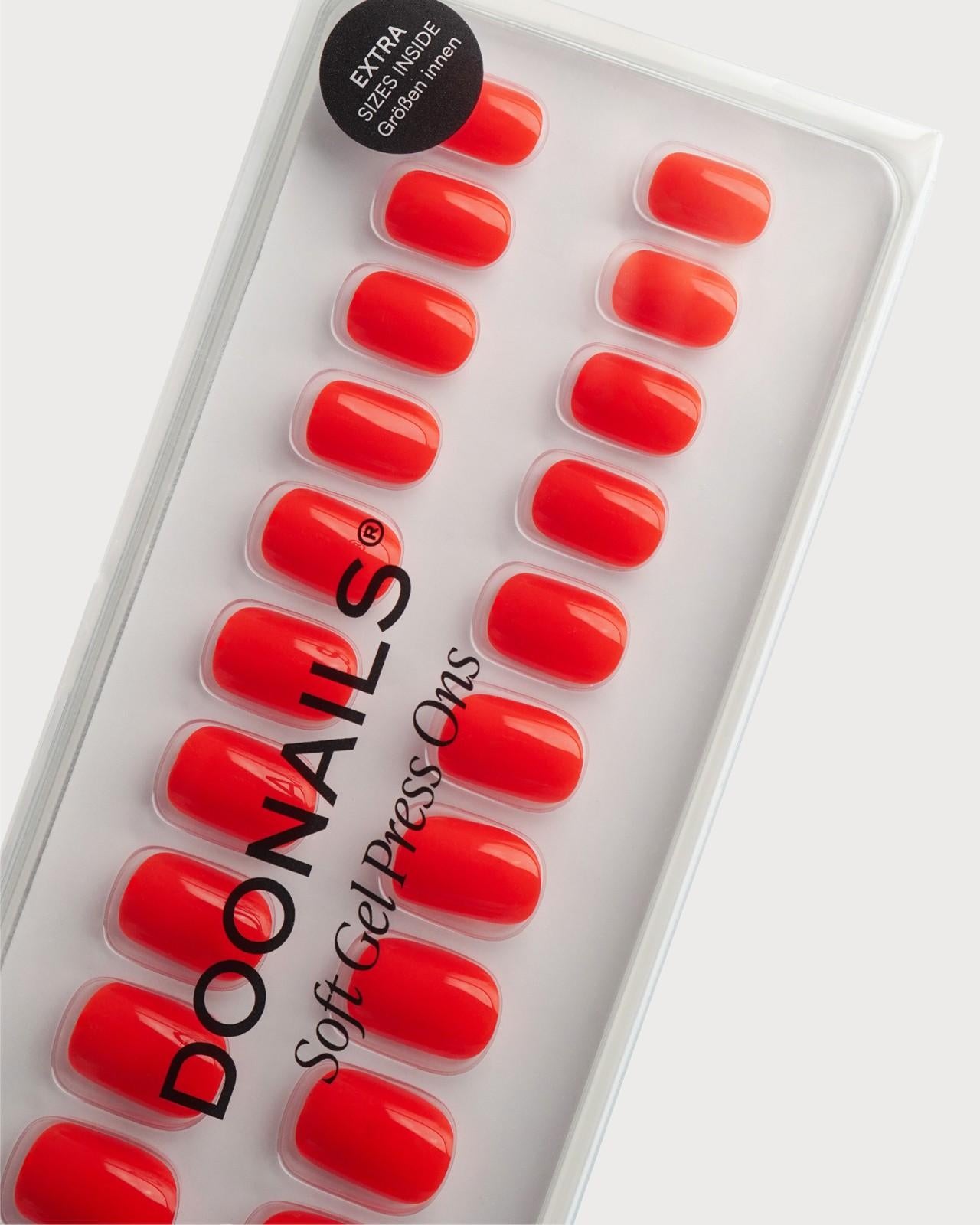 doonails-on-fire-extra-short-square-soft-gel-press-ons-rot-orange image 5