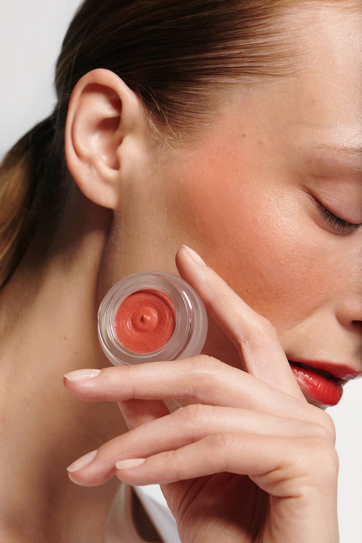 gitti-velvet-cheeks-no-02-mousse-blush-korall-orange image 2