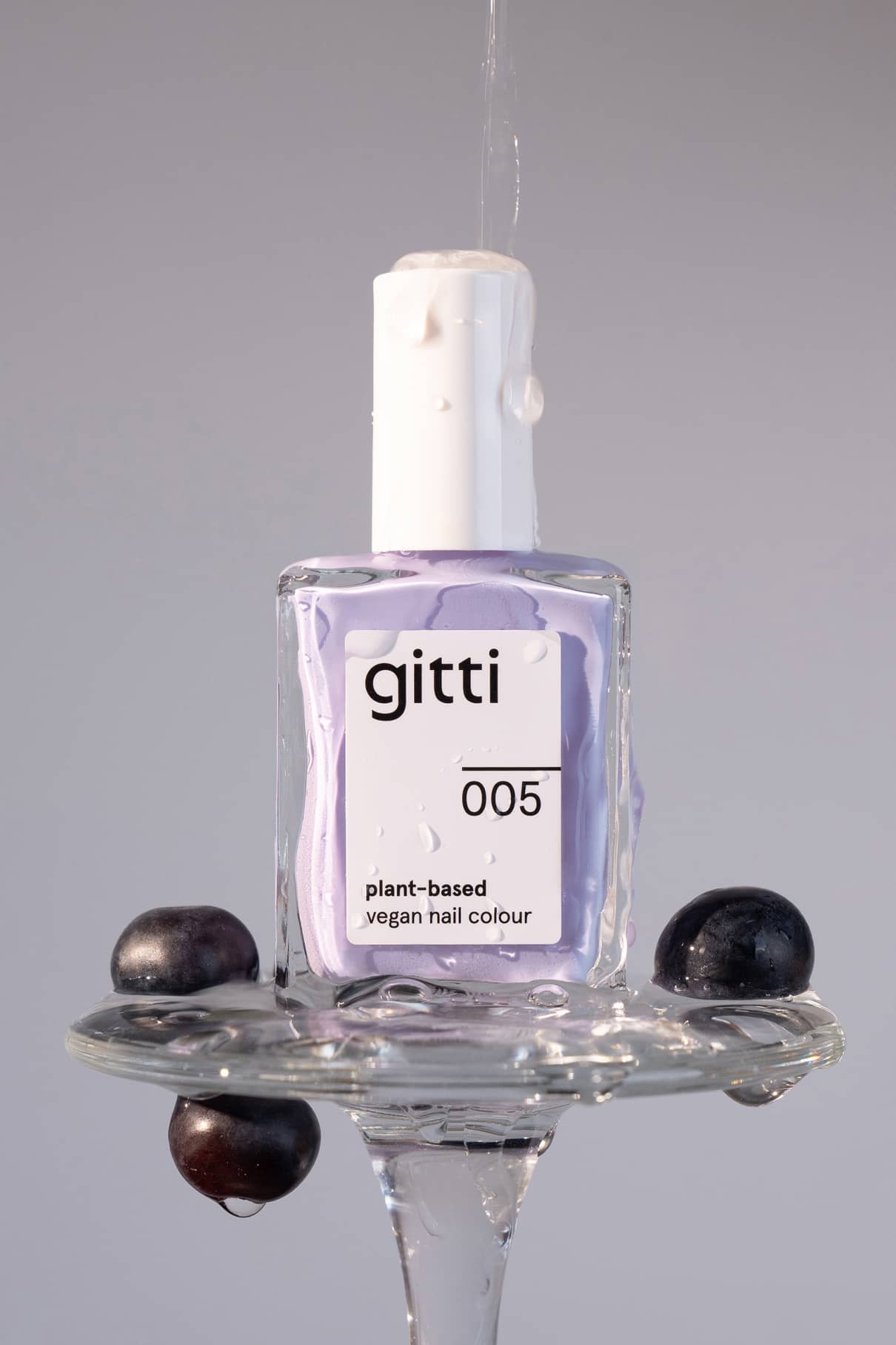 gitti-no-005-plant-based-nagellack-harmonisches-lila image 7